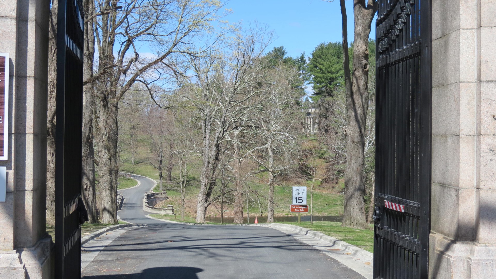 Views around the Vanderbilt Mansion in Hyde Park NY  1 of 10 (#6609)
