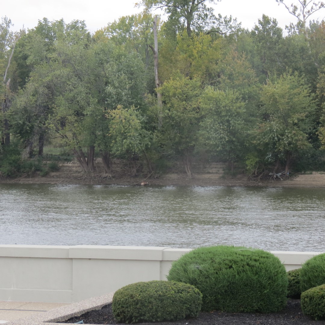 Bridge and Wabash River adjacent to George Rogers Clark National Memorial  9 of 11 (#7846)
