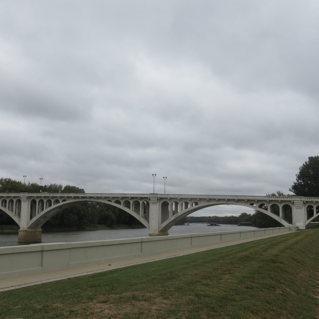 Bridge and Wabash River adjacent to George Rogers Clark National Memorial  4 of 11 (#7849)