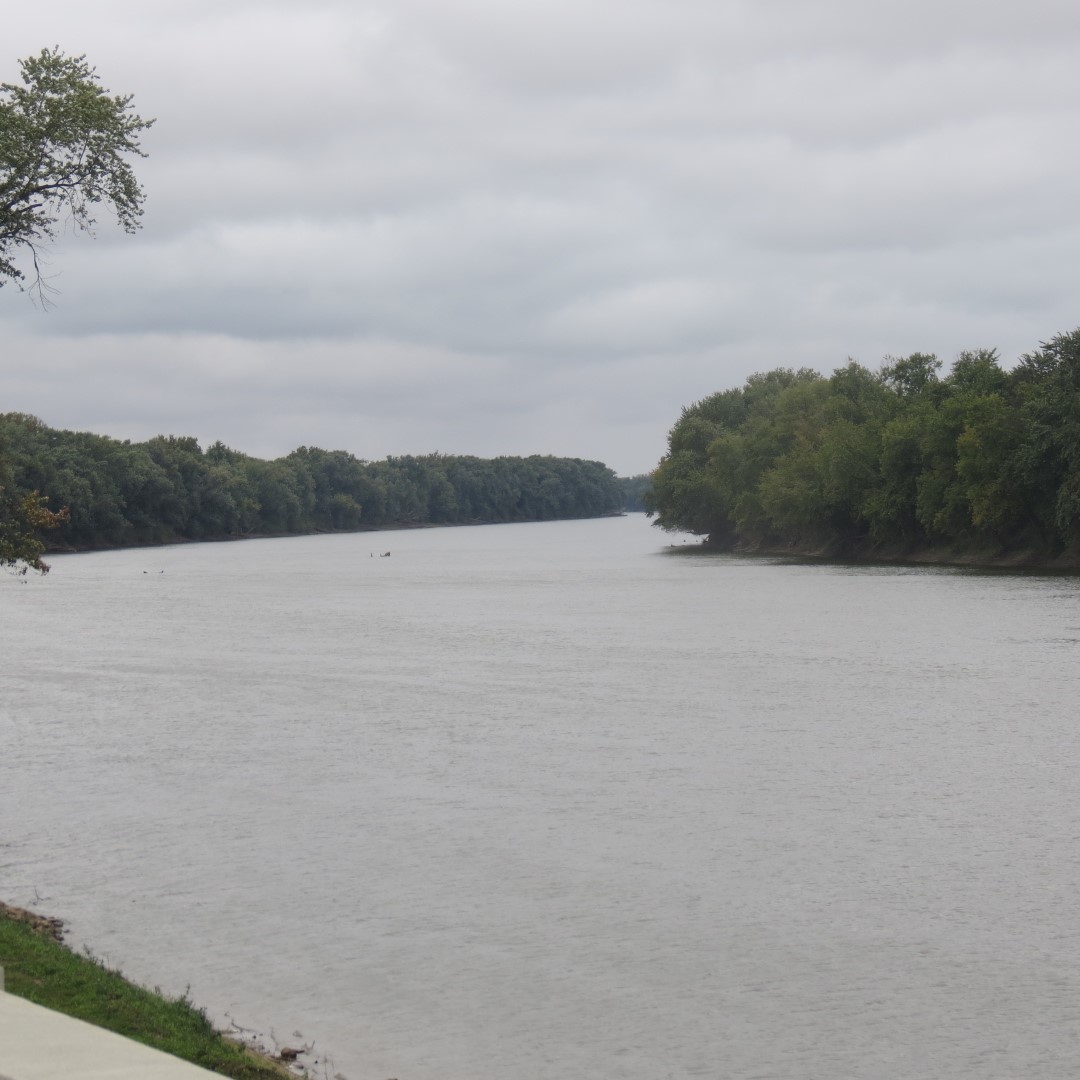 Bridge and Wabash River adjacent to George Rogers Clark National Memorial  6 of 11 (#7854)