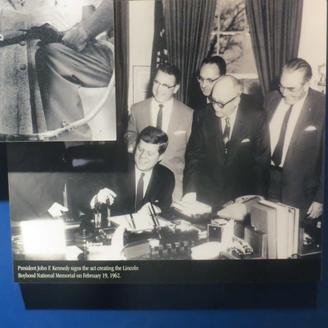 Abraham Lincoln Farm National Park in Lincoln City IN - Interior  4 of 15 (#7873)