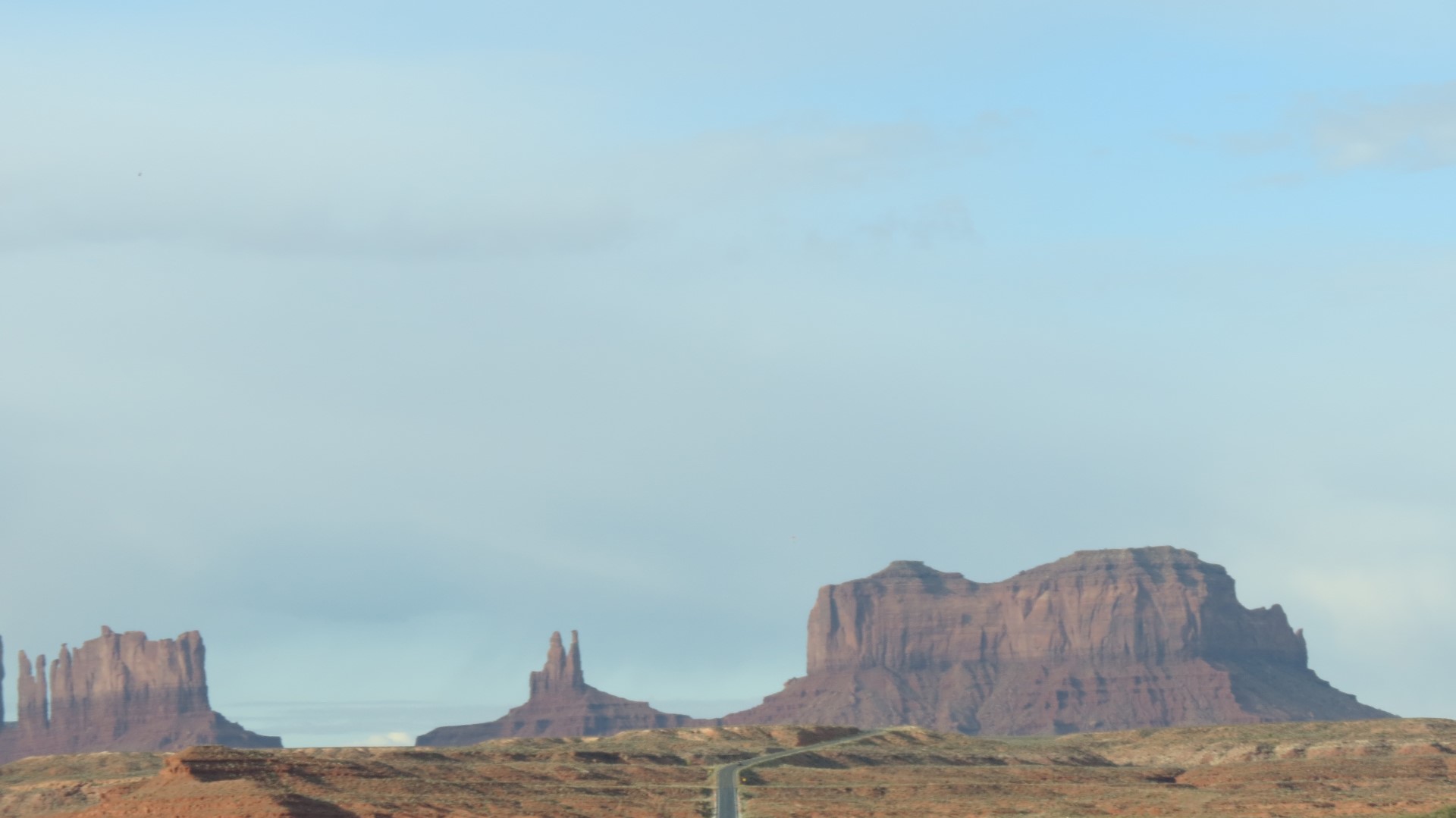 Highway scenery south of Mexican Hat UT  6 of 27 (#0333)