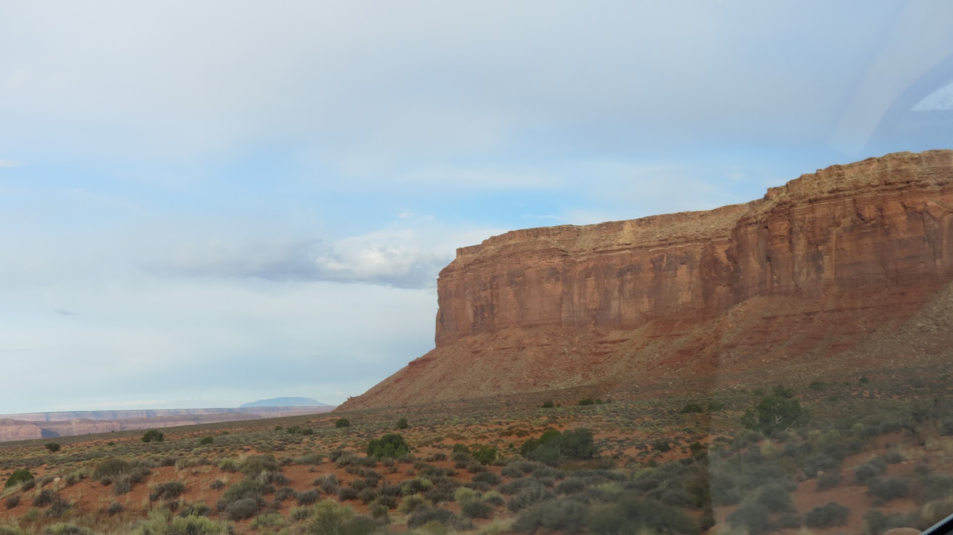Highway scenery south of Mexican Hat UT 12 of 27 (#0342)