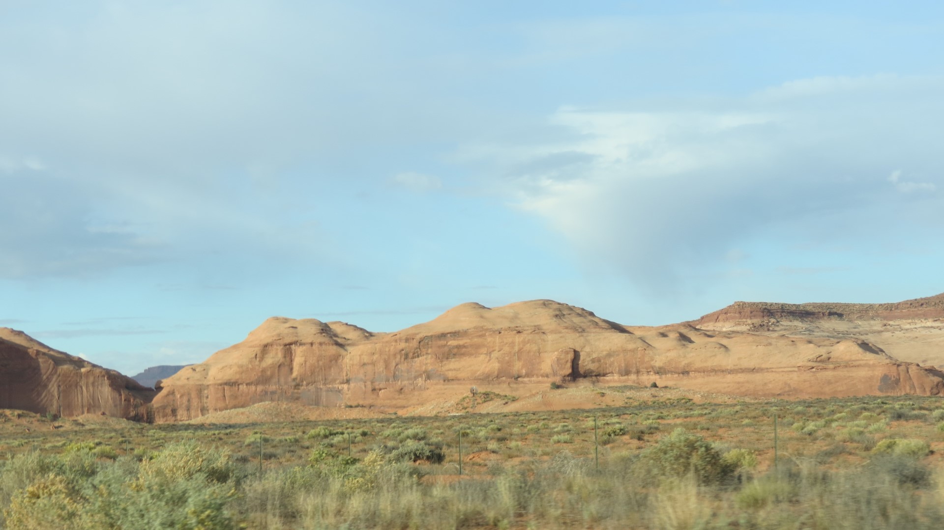 Highway scenery south of Mexican Hat UT 19 of 27 (#0349)