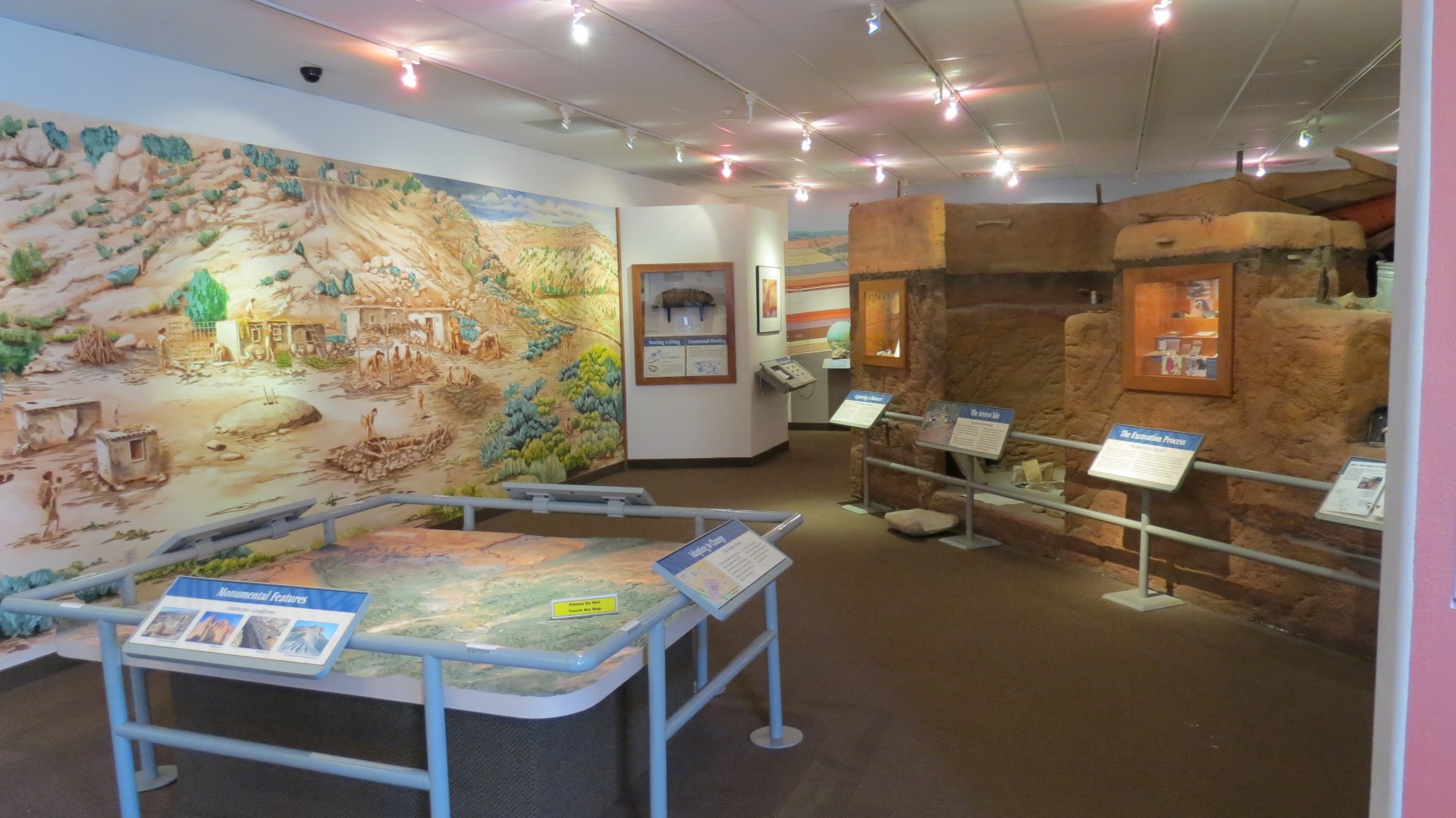 Visitor Center for Grand Staircase-Escalante National Park in Kanab Utah  3 of  5 (#0405)