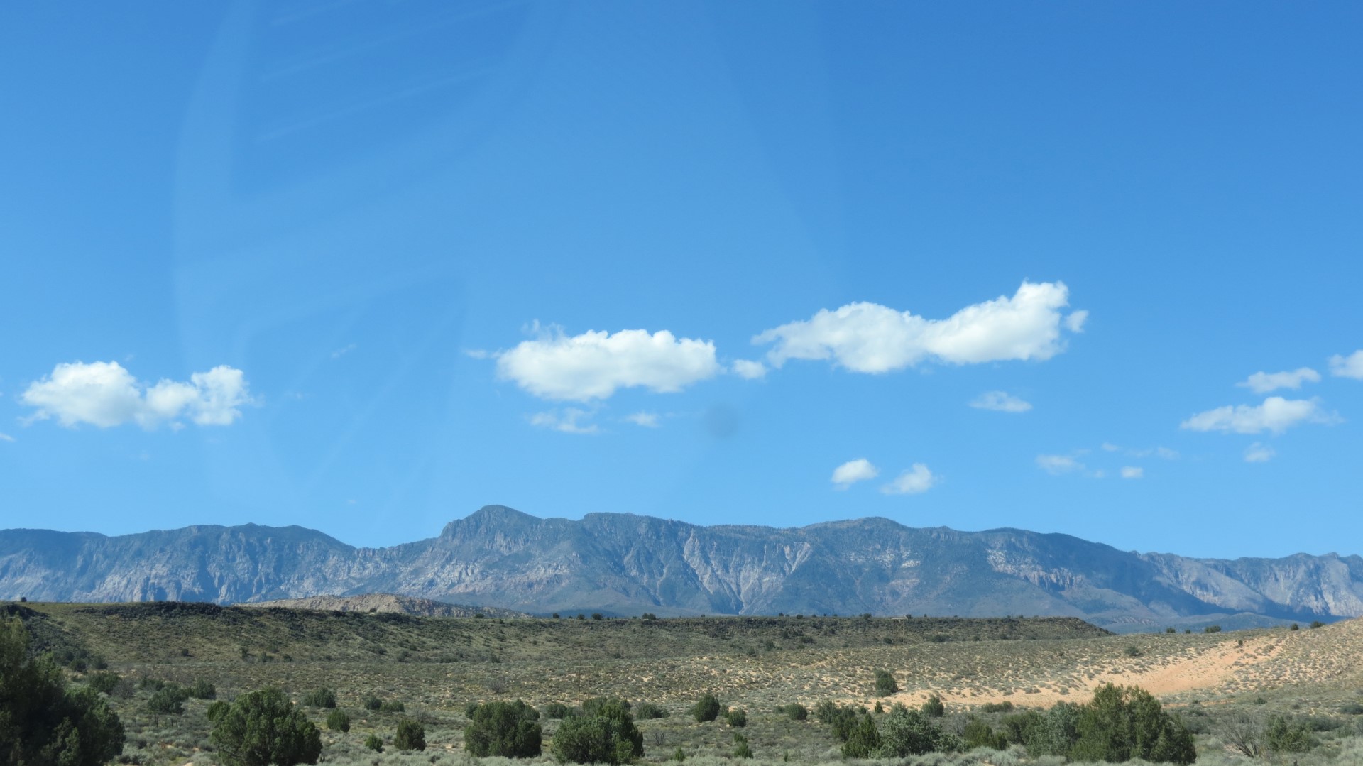 Road between Kanab Utah and Zion National Park  5 of 22 (#0416)