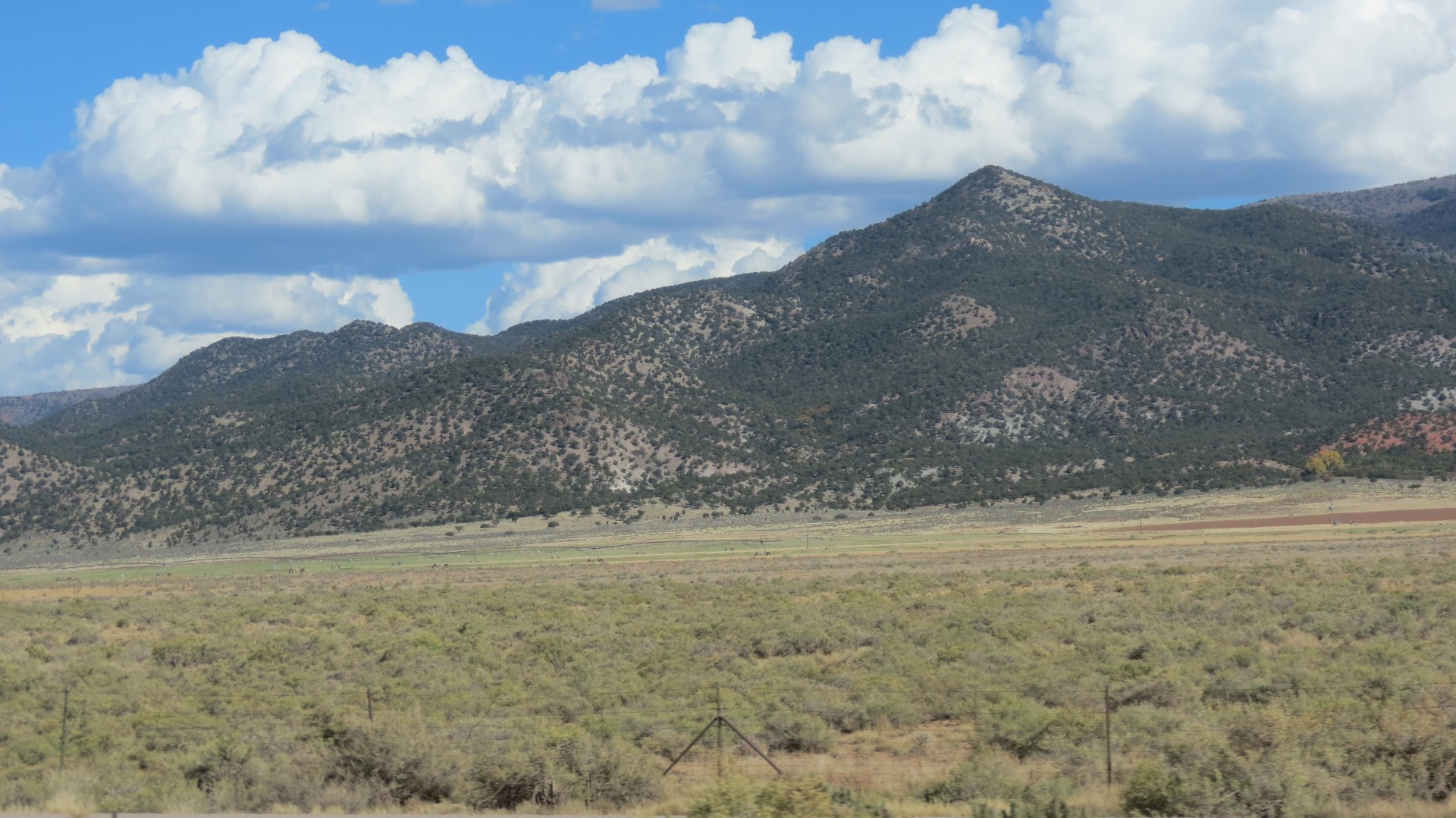 Road between Kanab Utah and Zion National Park 21 of 22 (#0435)