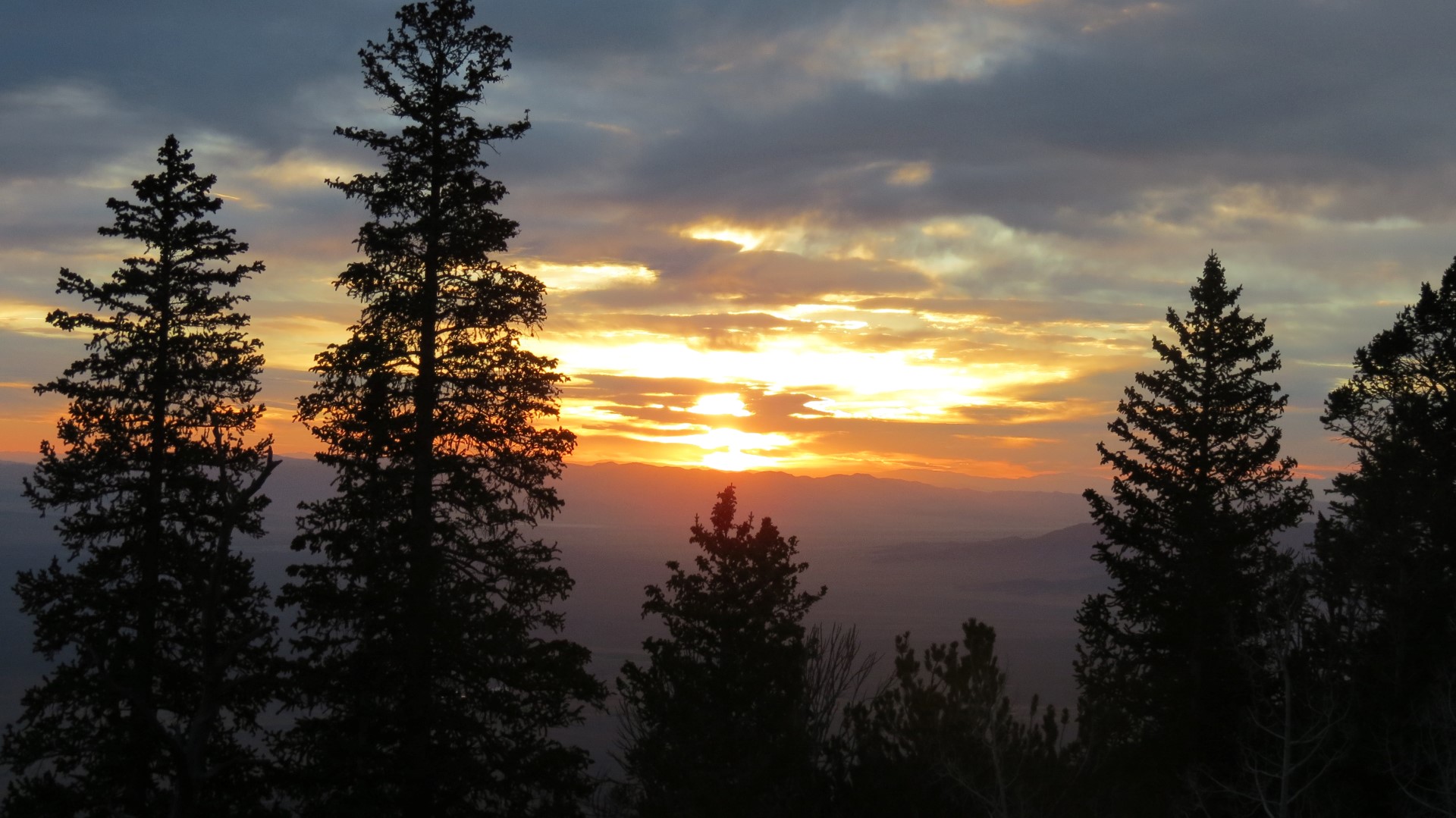 Sunrise looking east from Great Basin National Park in Nevada 37 of 55 (#0502)