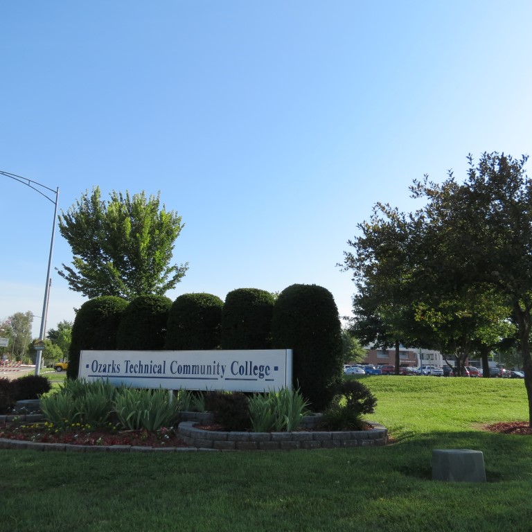 Ozark Technical Community College Springfield MO  1 of  3 (#9420)