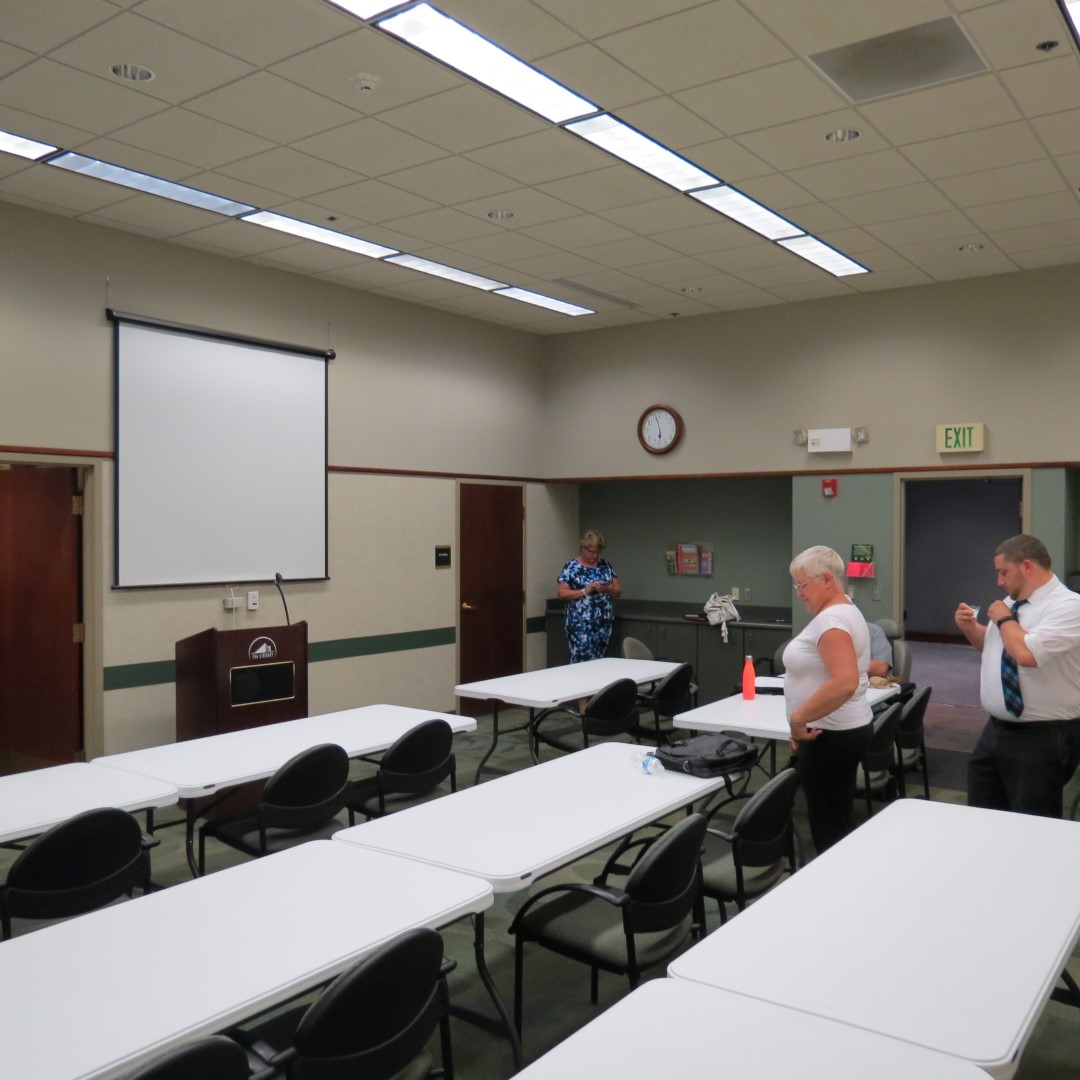 Springfield Club  1 of  3 (#9437)