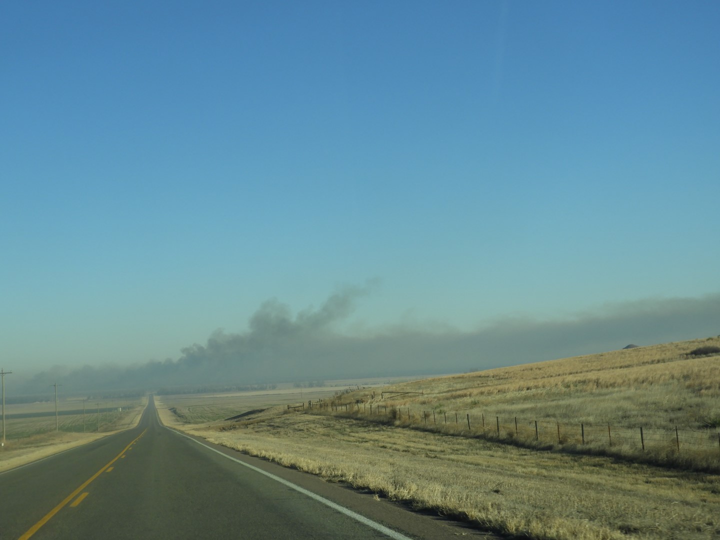 Field burning in the panhandles of Texas and Oklahoma  2 of  8 (#0526)