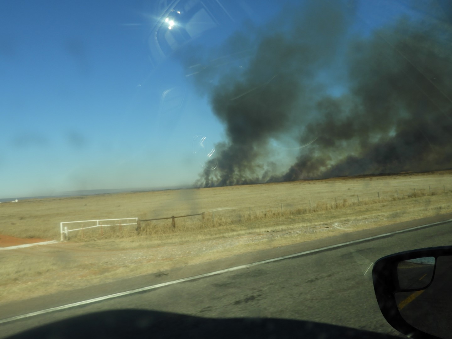Field burning in the panhandles of Texas and Oklahoma  8 of  8 (#0532)