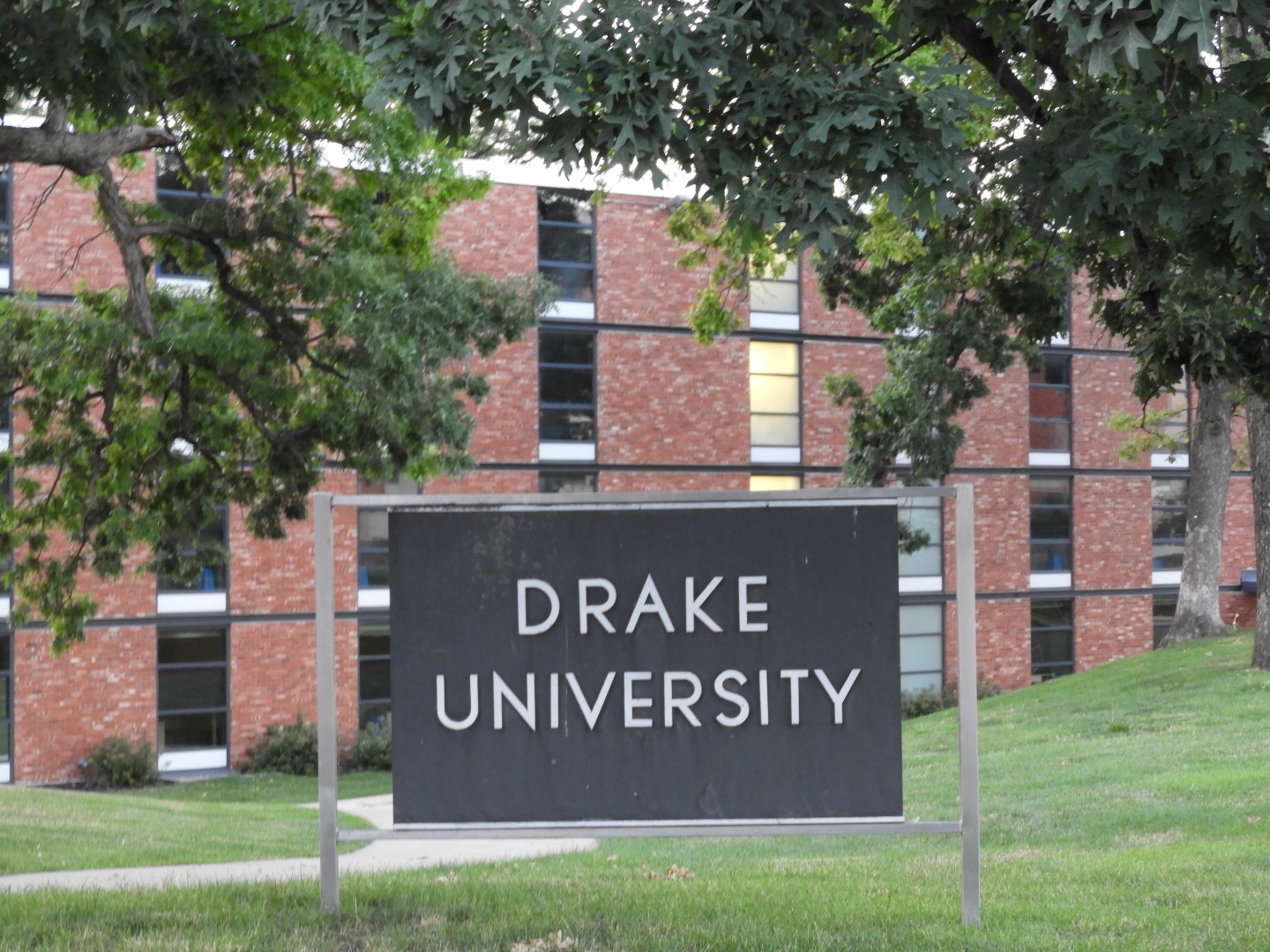 Drake University in Des Moines  6 of  7 (#0806)