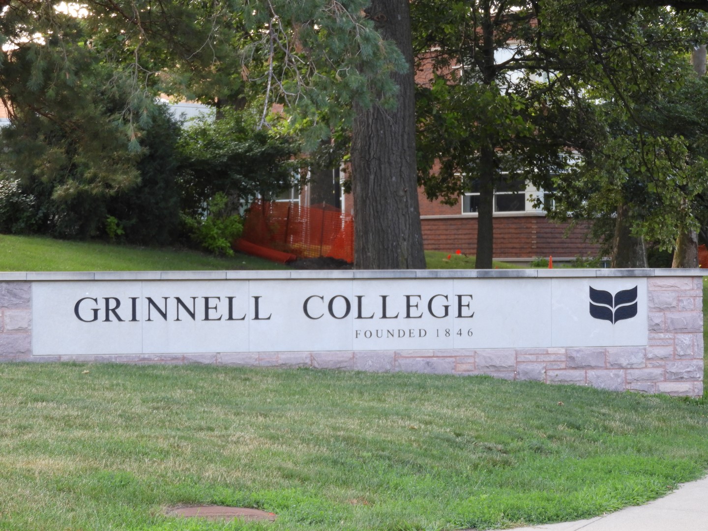 Grinnell College in Grinnell  1 of  4 (#0814)