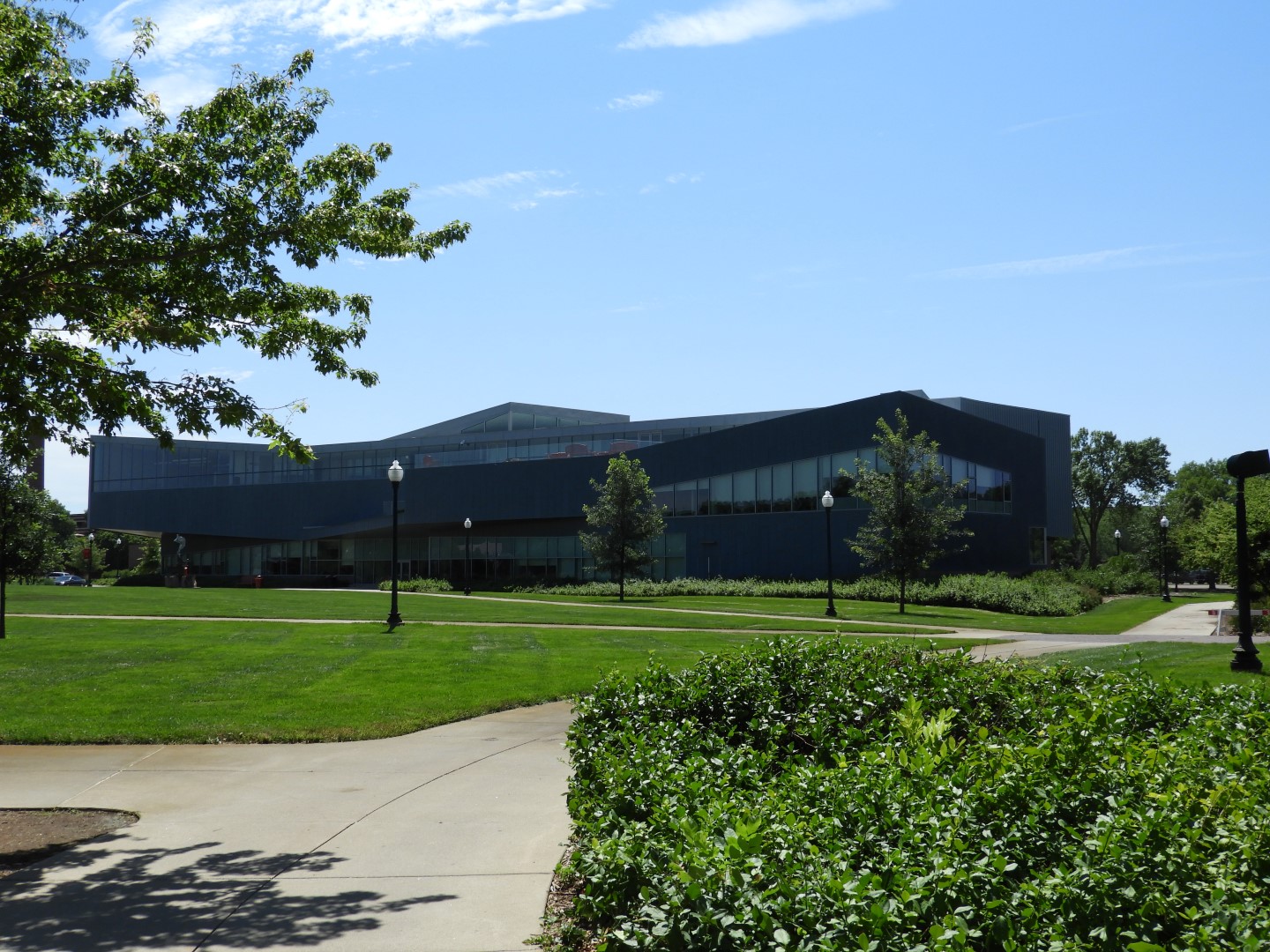 University of South Dakota in Vermilion SD  4 of  6 (#0822)