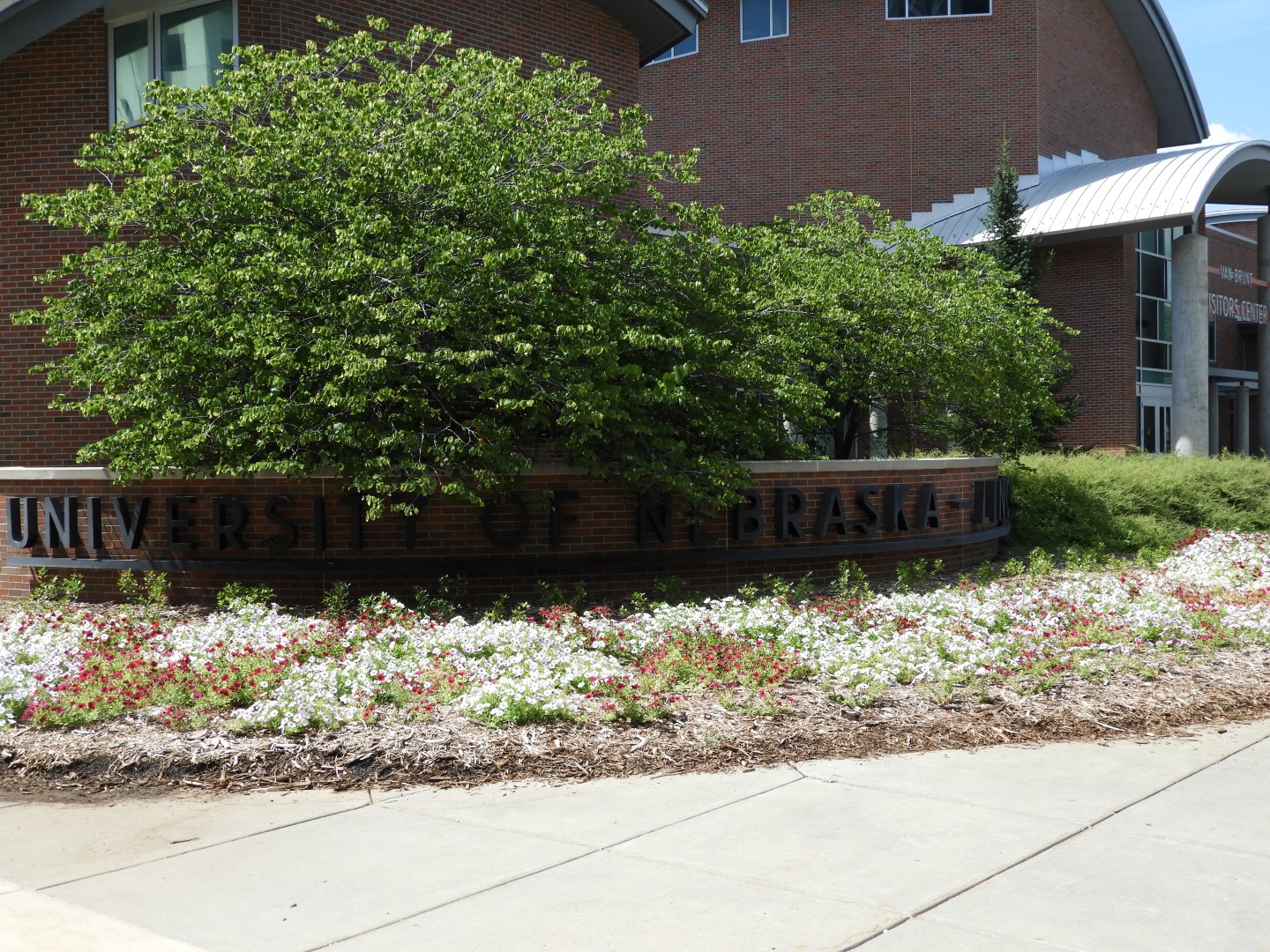 University of Nebraska in Lincoln  2 of  3 (#0833)