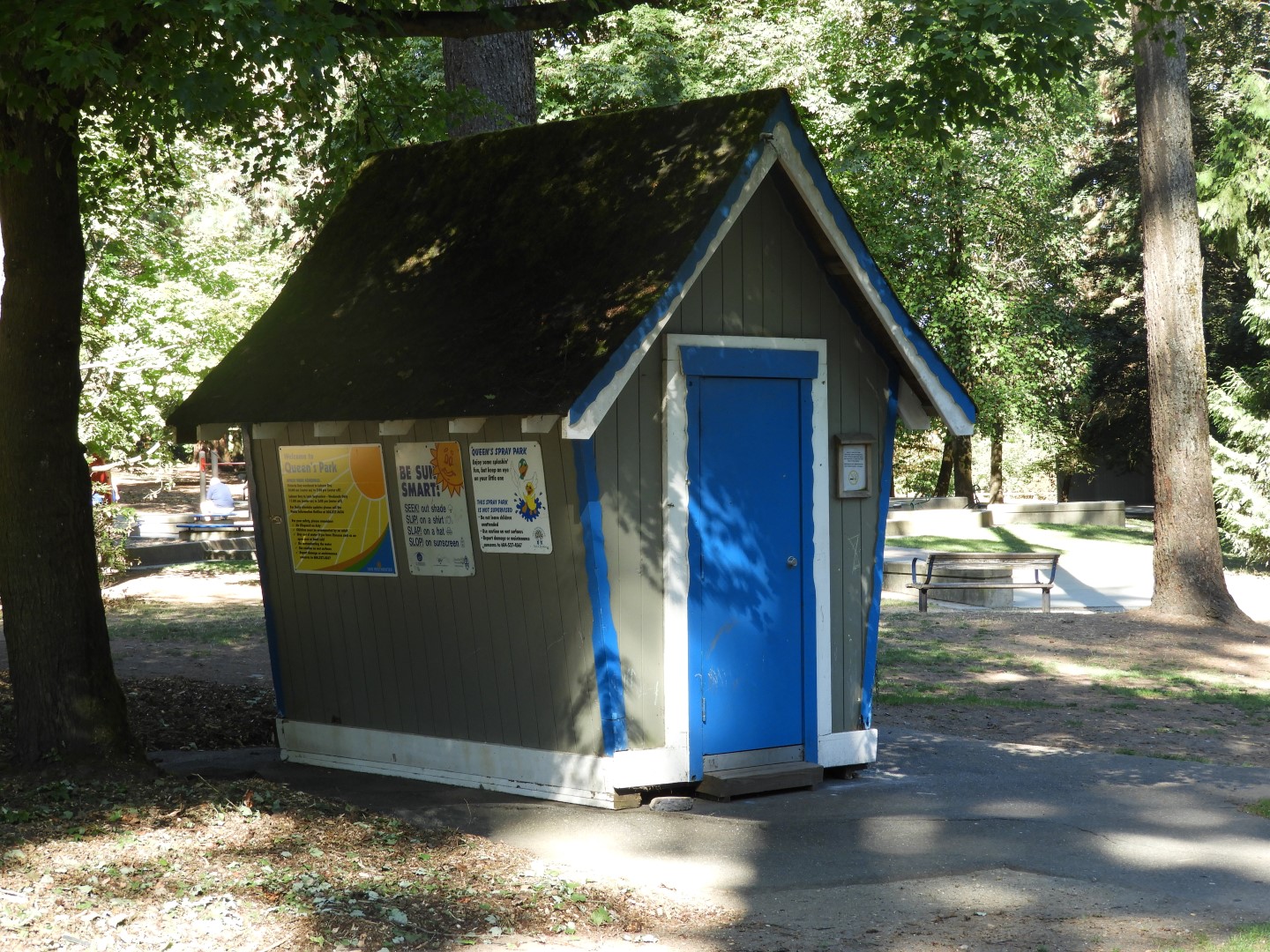 Queens Park in New Westminster, Canada  2 of 10 (#1304)