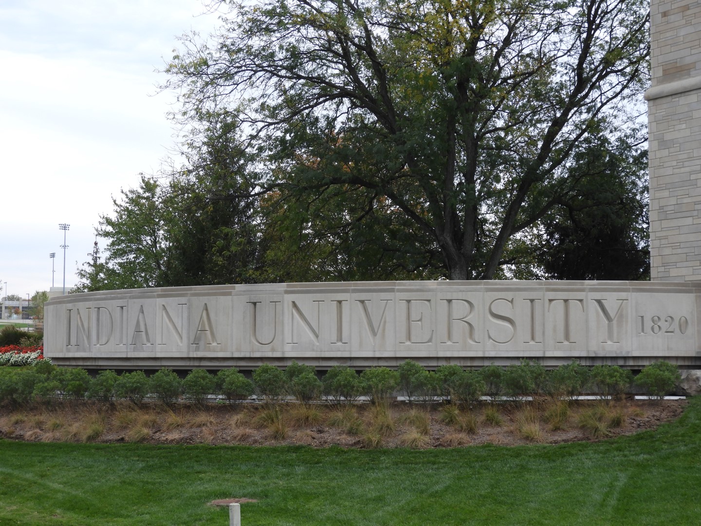 Indiana University of Indianapolis in Bloomington  1 of  2 (#2191)