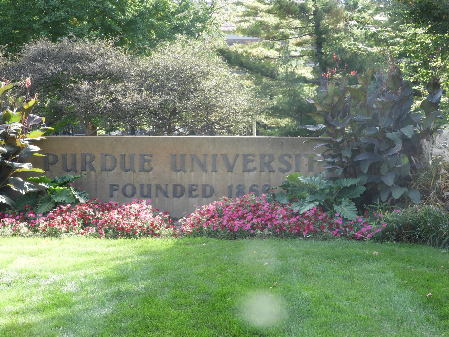 Purdue University in West Lafayette  1 of  3 (#2201)