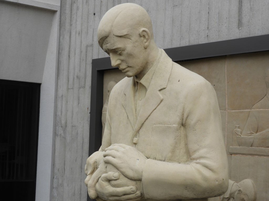 The Gentle Doctor (DVM) at Iowa State University in Ames  2 of  3 (#2244)