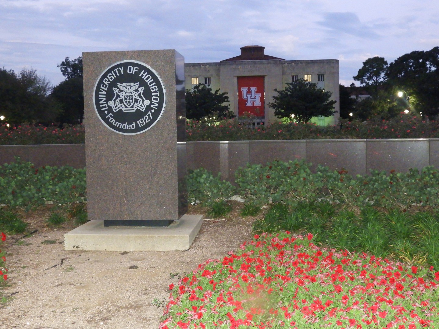 University of Houston  4 of  4 (#2287)