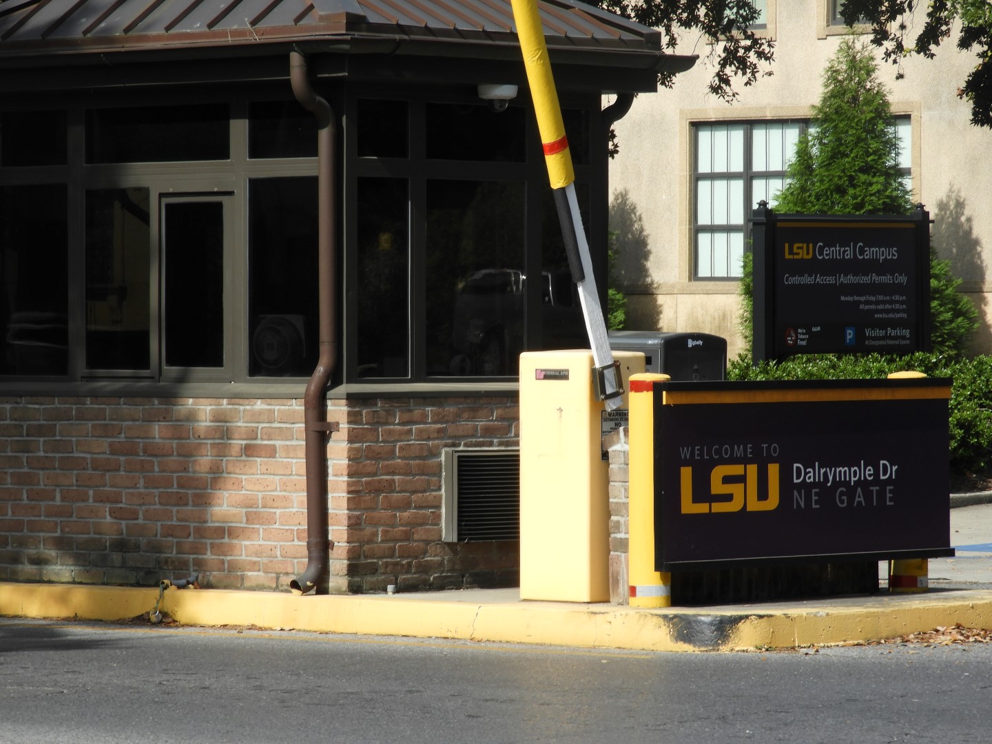 Louisiana State University in Baton Rouge  2 of  2 (#2300)