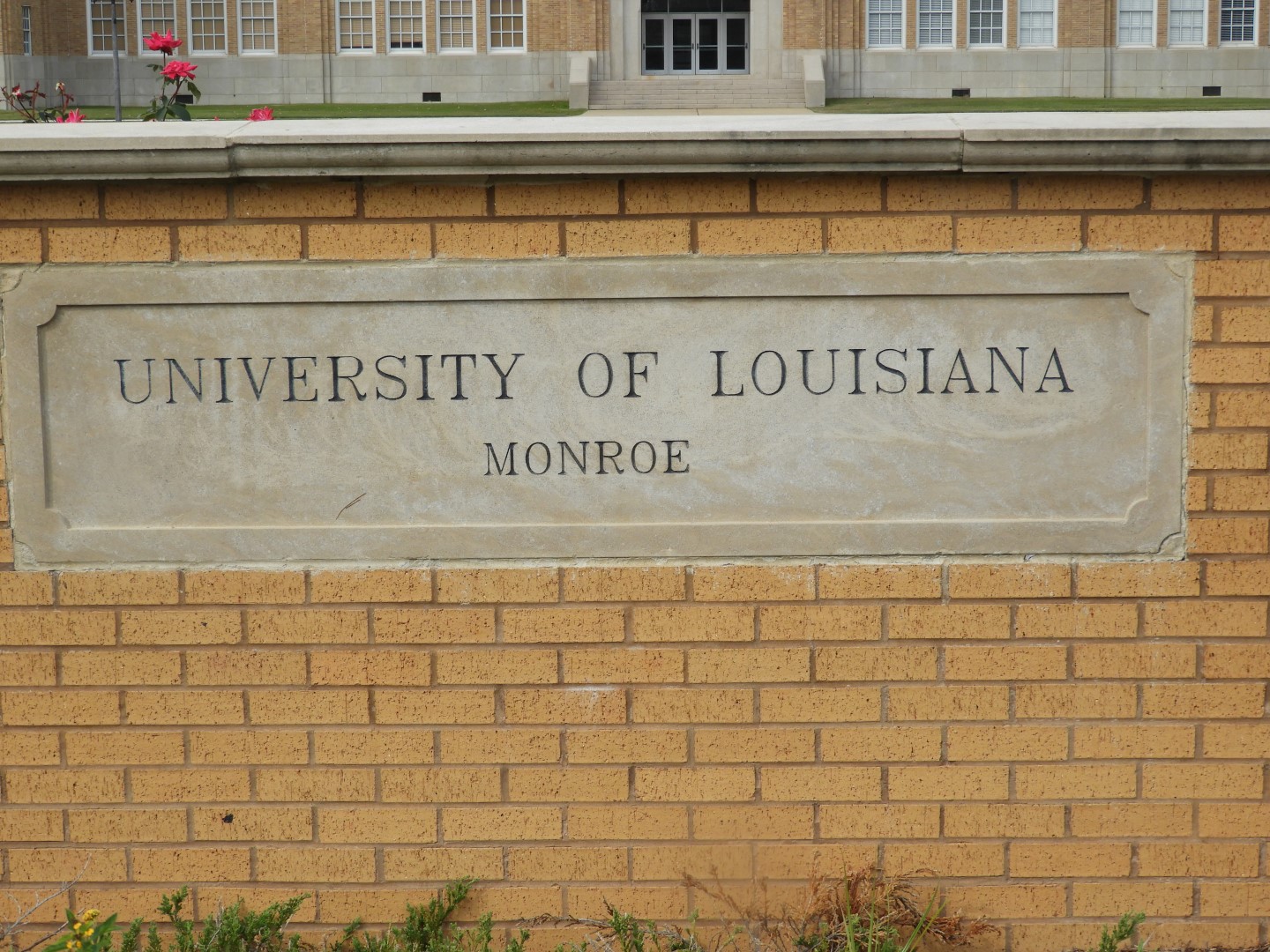 Louisiana University Monroe  2 of  3 (#2374)