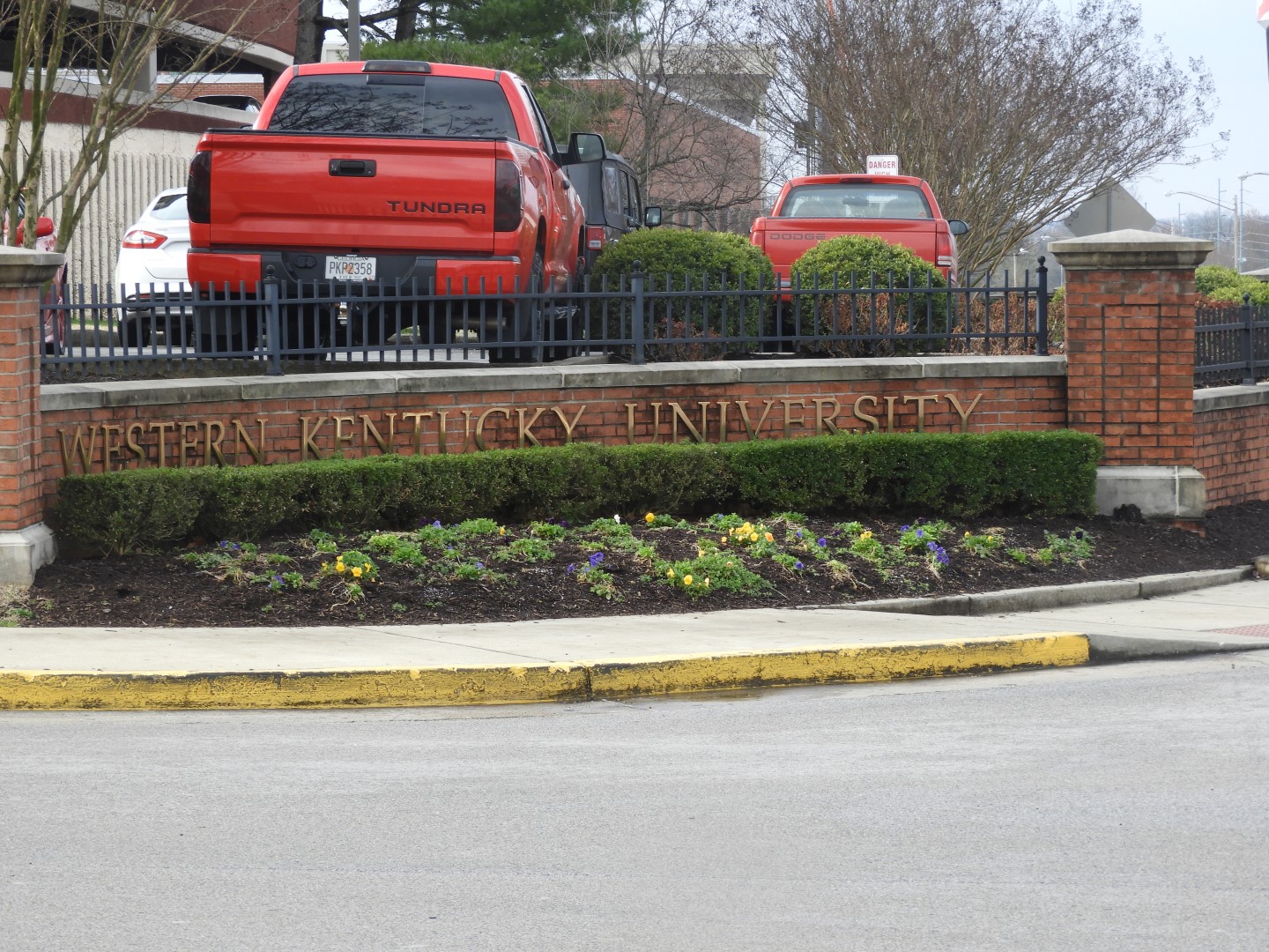 Western Kentucky University  3 of  4 (#2525)