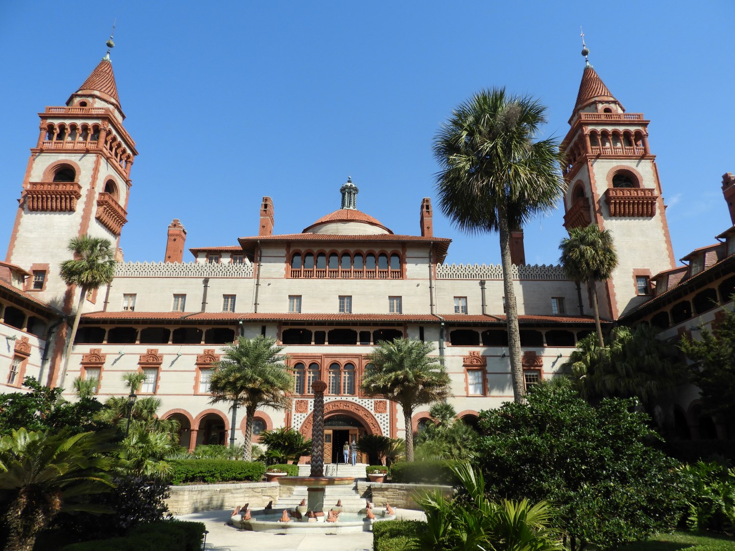 Buildings at Flagler College in St. Augustine FL  5 of  9 (#2667)
