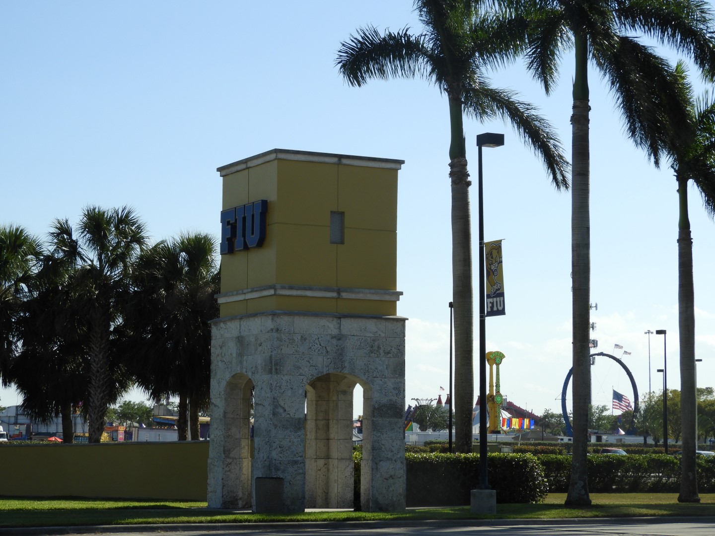 Florida International University South campus in Miami  4 of  4 (#2709)