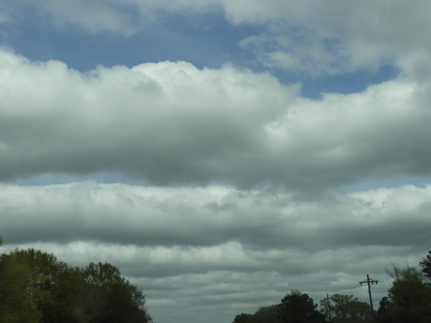Hotdog-shaped Clouds between Troy and Tuskegee AL AL  1 of  4 (#2773)