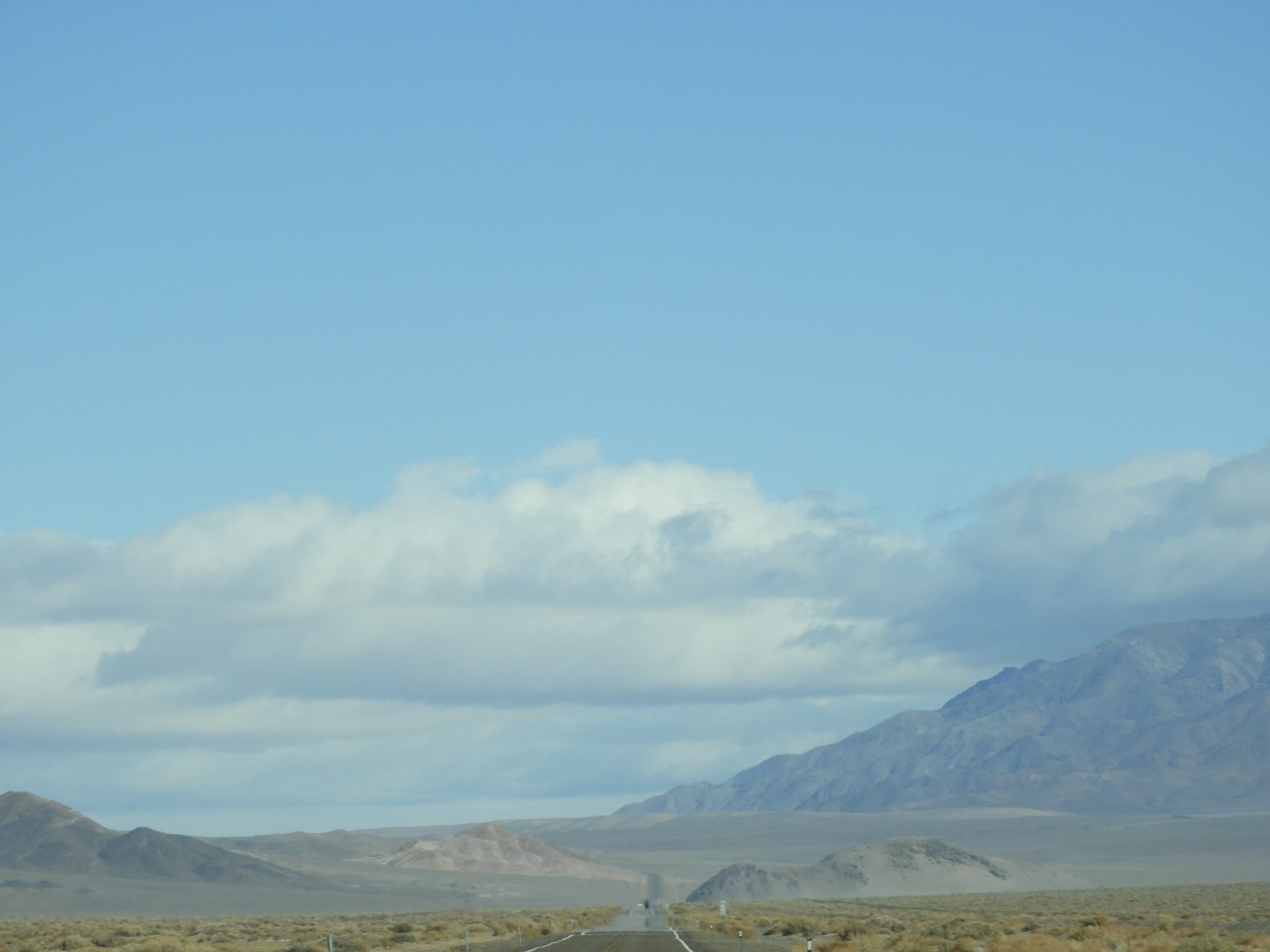 Along highway near Hawthorne  1 of  5 (#3087)