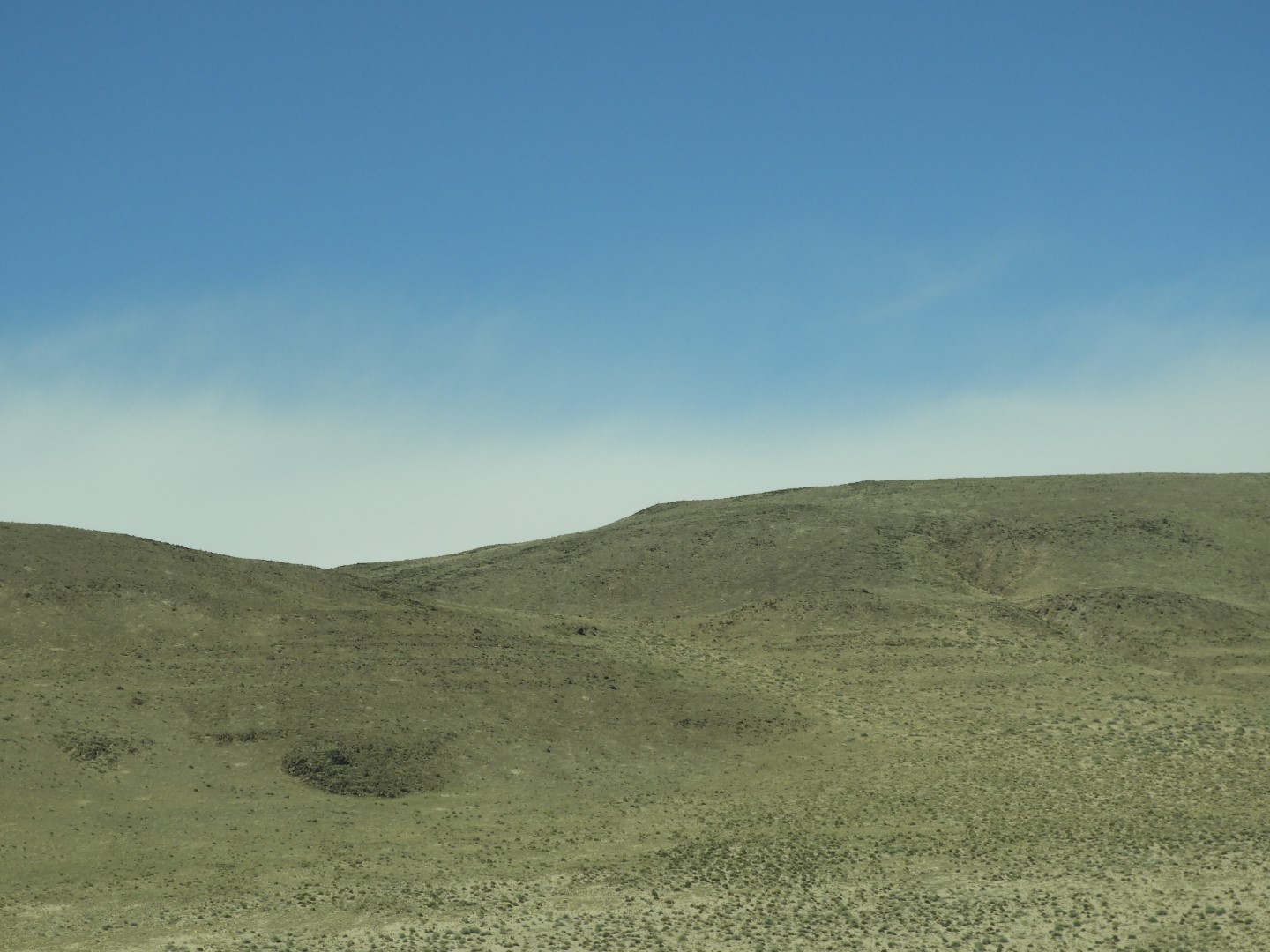 Along highway southeast of Reno  8 of 17 (#3128)