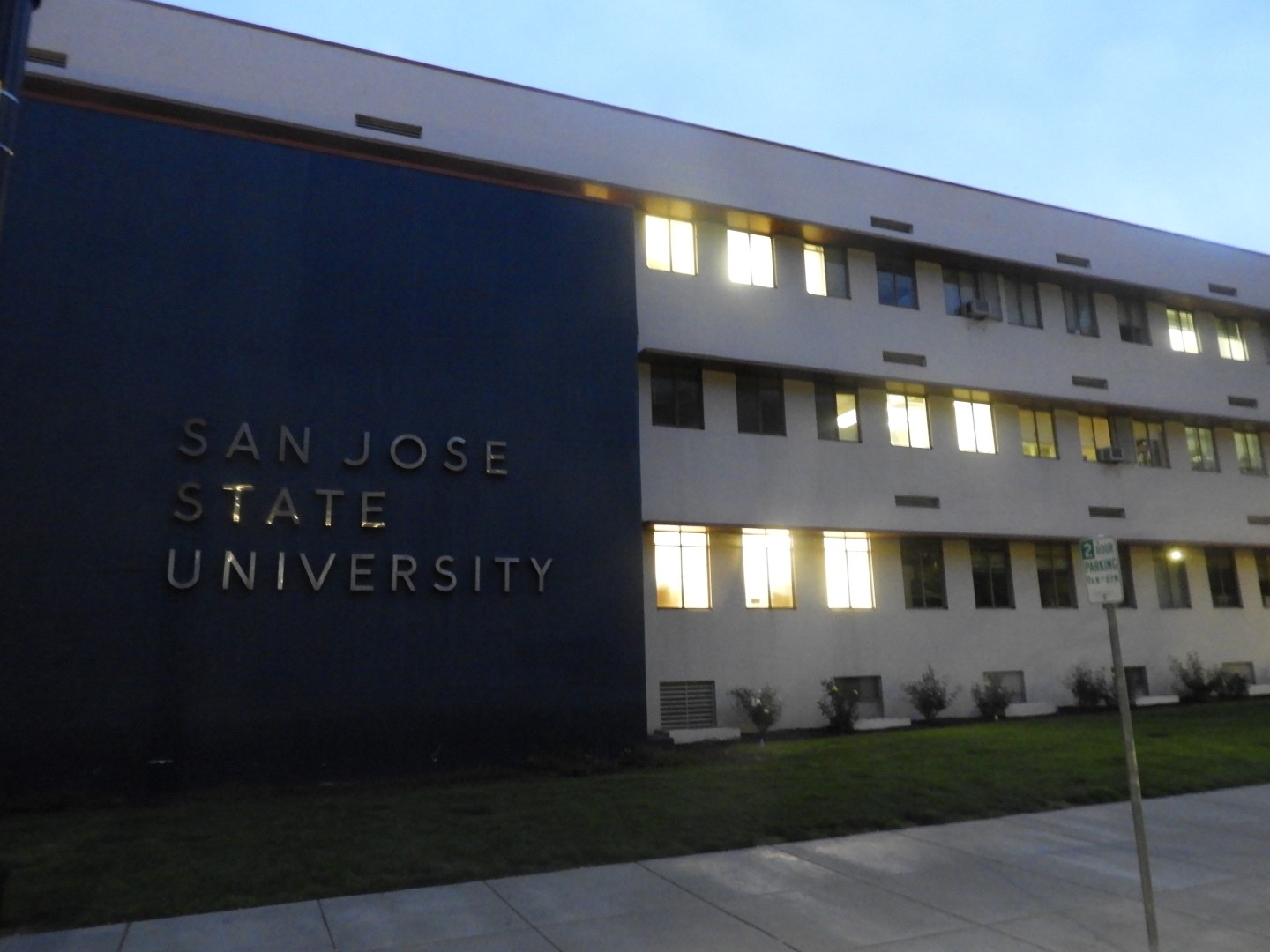 San Jose State University  7 of  8 (#3249)