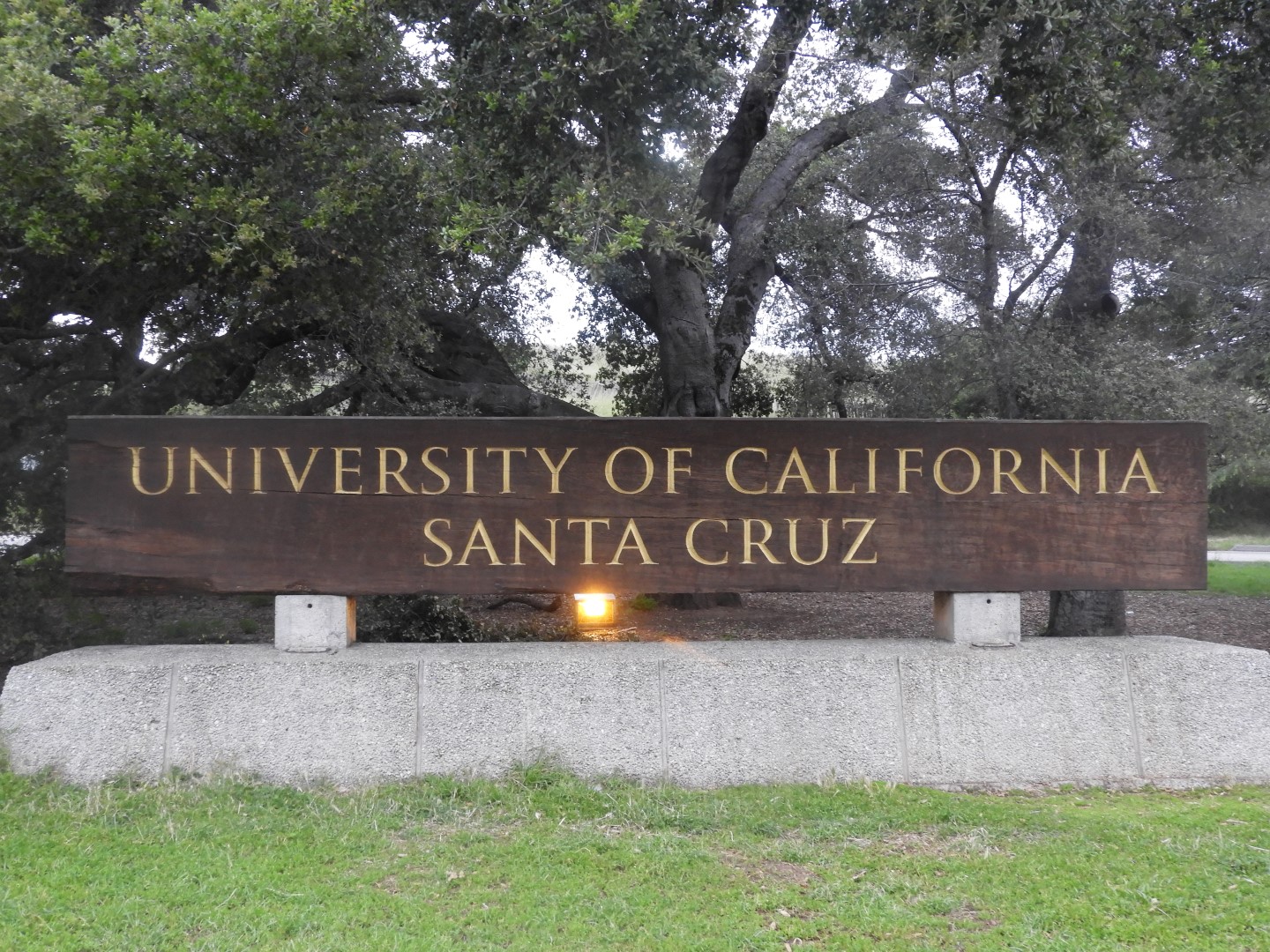 University California-Santa Cruz  1 of  2 (#3252)