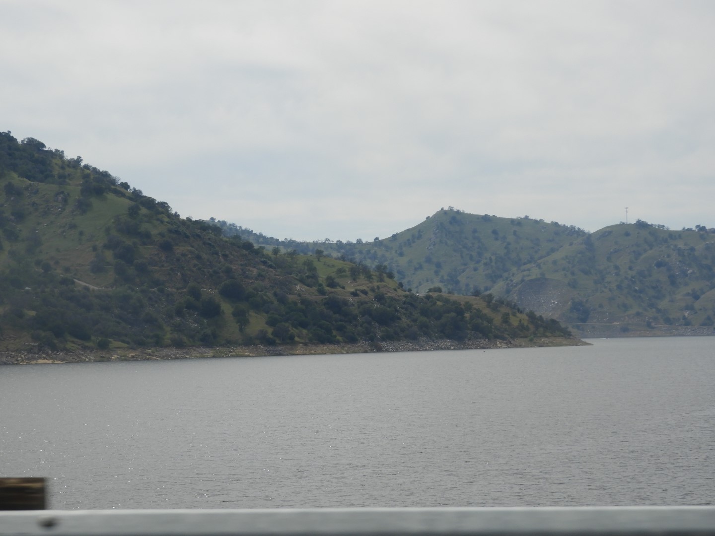 Lake Kaweah near Three Rivers CA  3 of  8 (#3330)