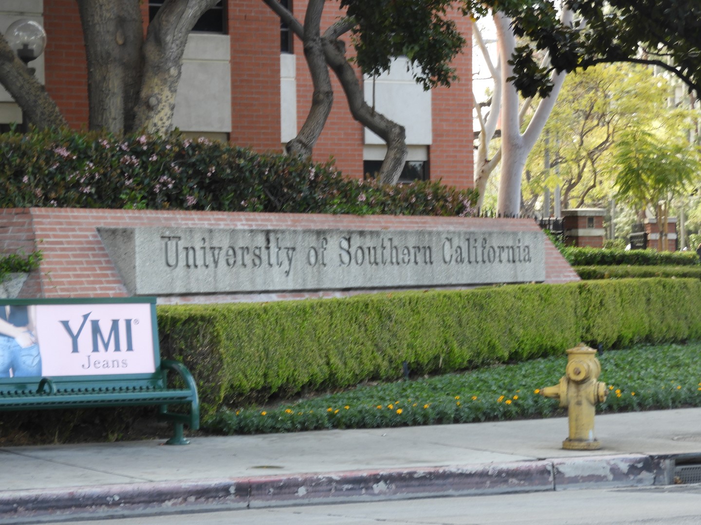 University Southern California (USC)  1 of  8 (#3391)