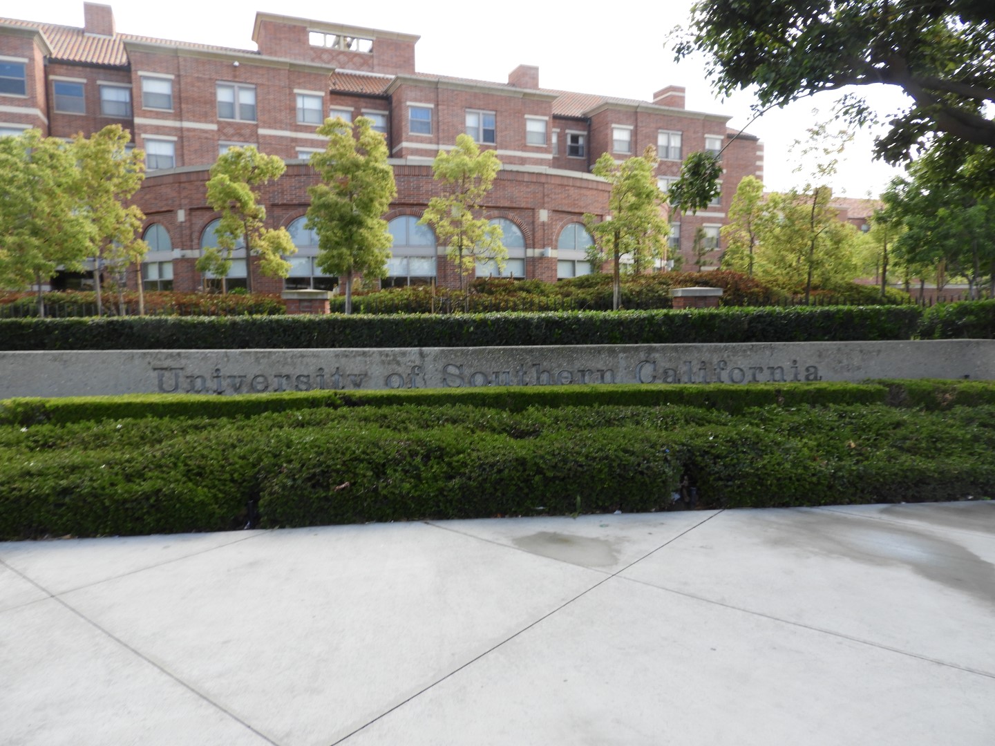 University Southern California (USC)  6 of  8 (#3397)