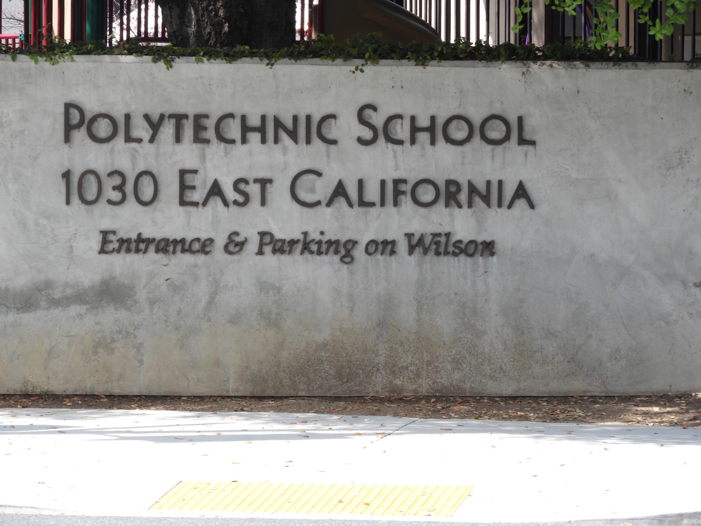 California Institute of Technology in Pasadena  3 of  5 (#3404)