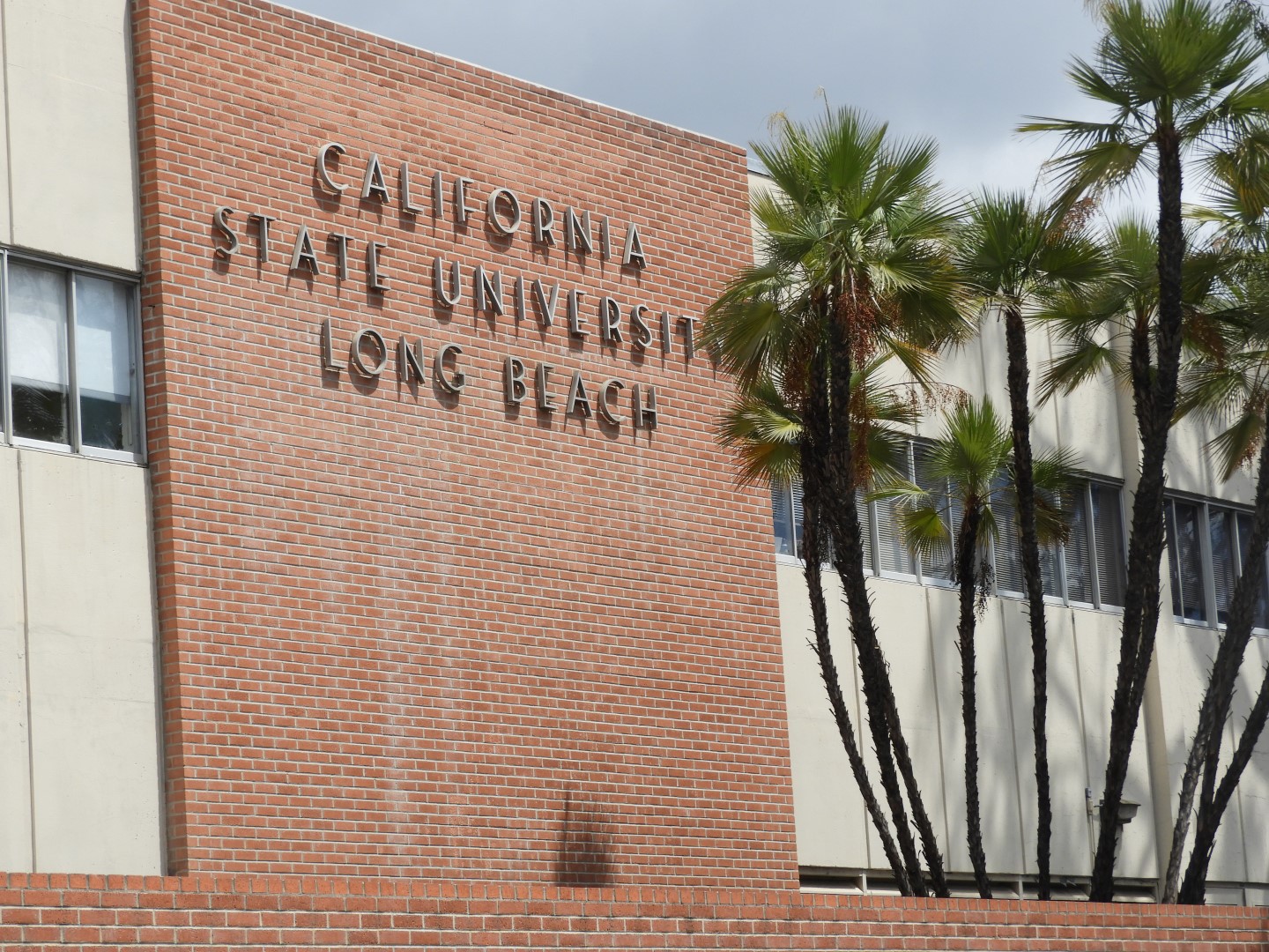 California State University-Long Beach  3 of  7 (#3417)
