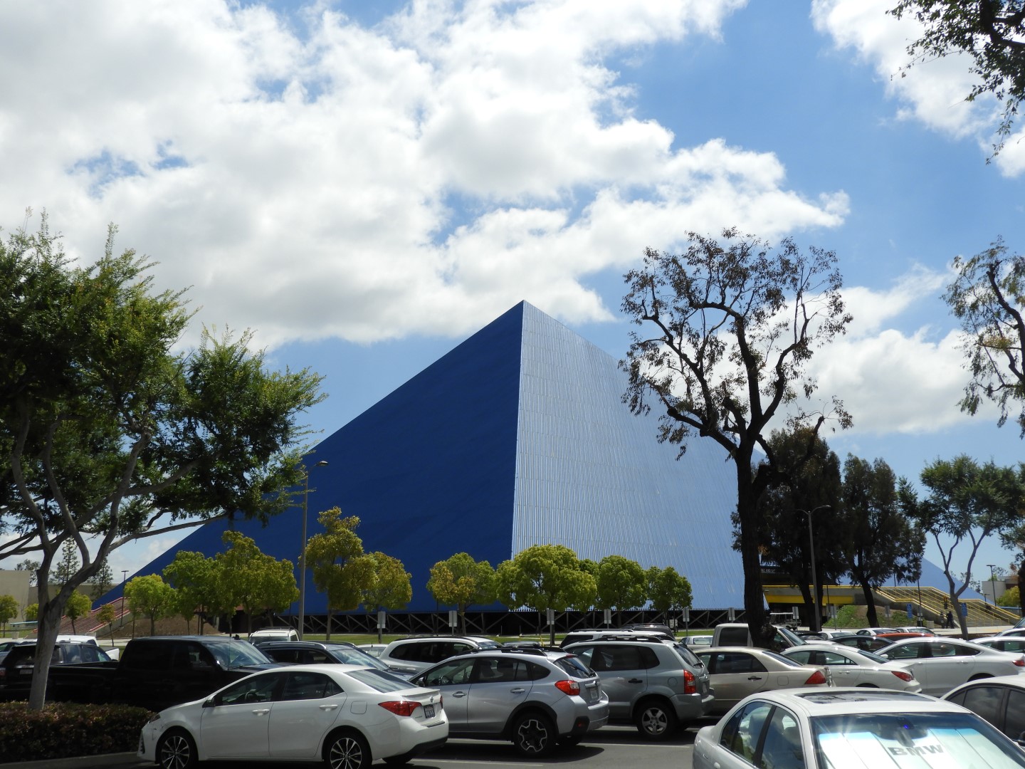 California State University-Long Beach  7 of  7 (#3421)