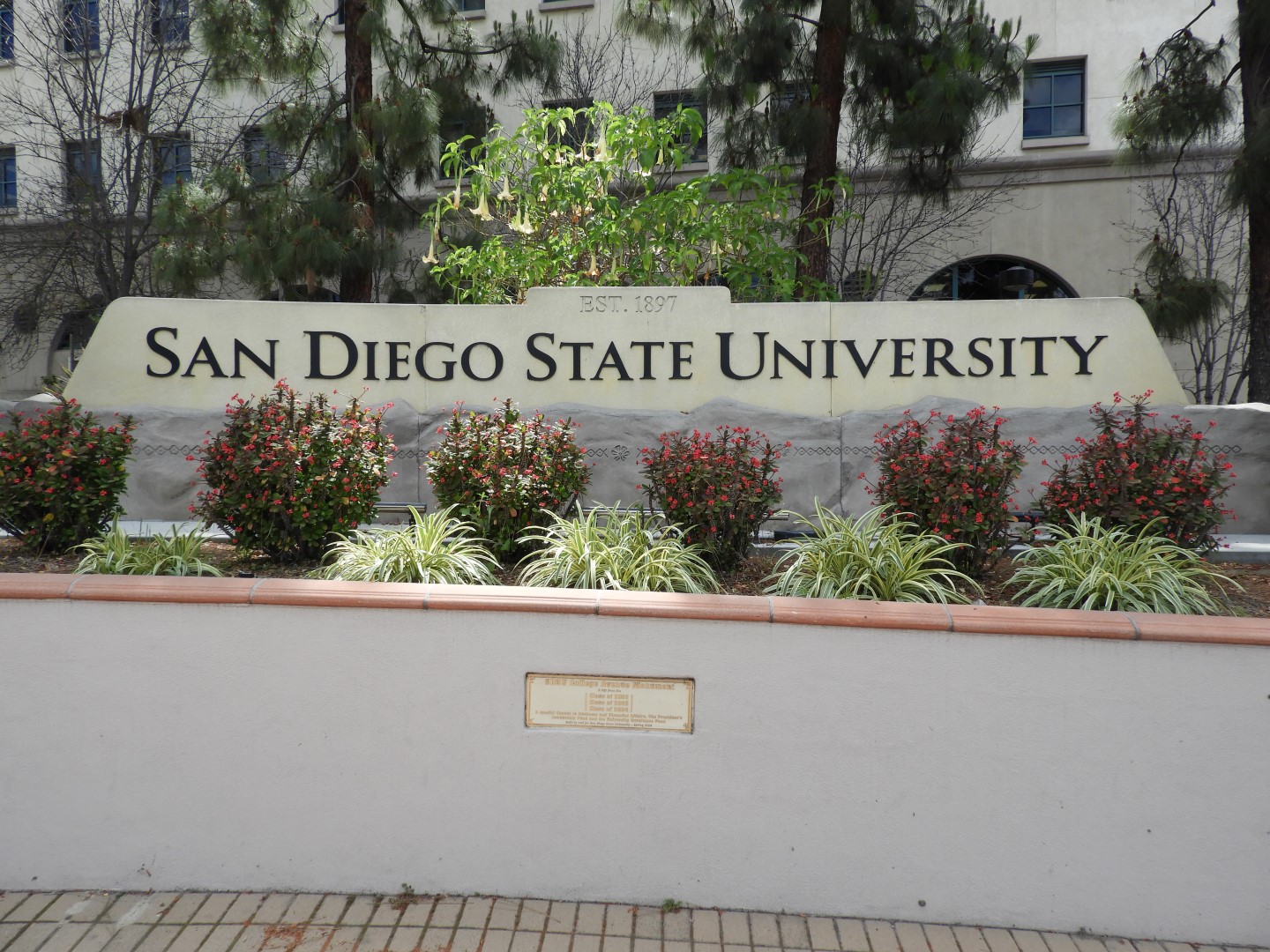 San Diego State University  1 of  3 (#3433)