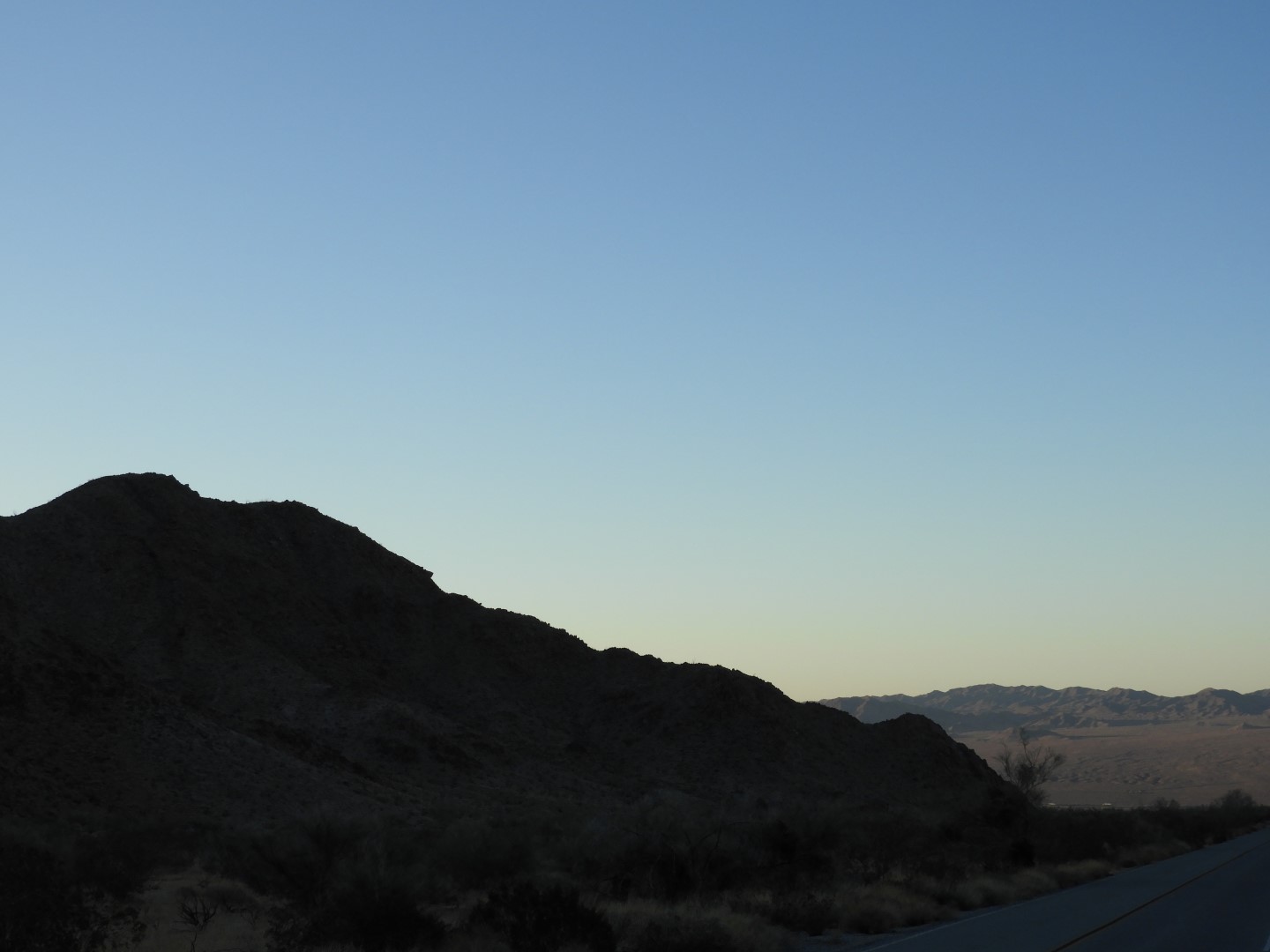 Sites along I-08 towards Organ Pipe Cactus  2 of  7 (#3493)