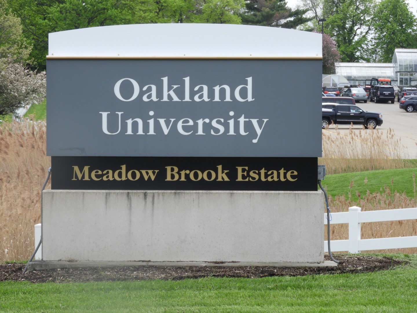Oakland University in Auburn Hills MI  3 of  5 (#4631)