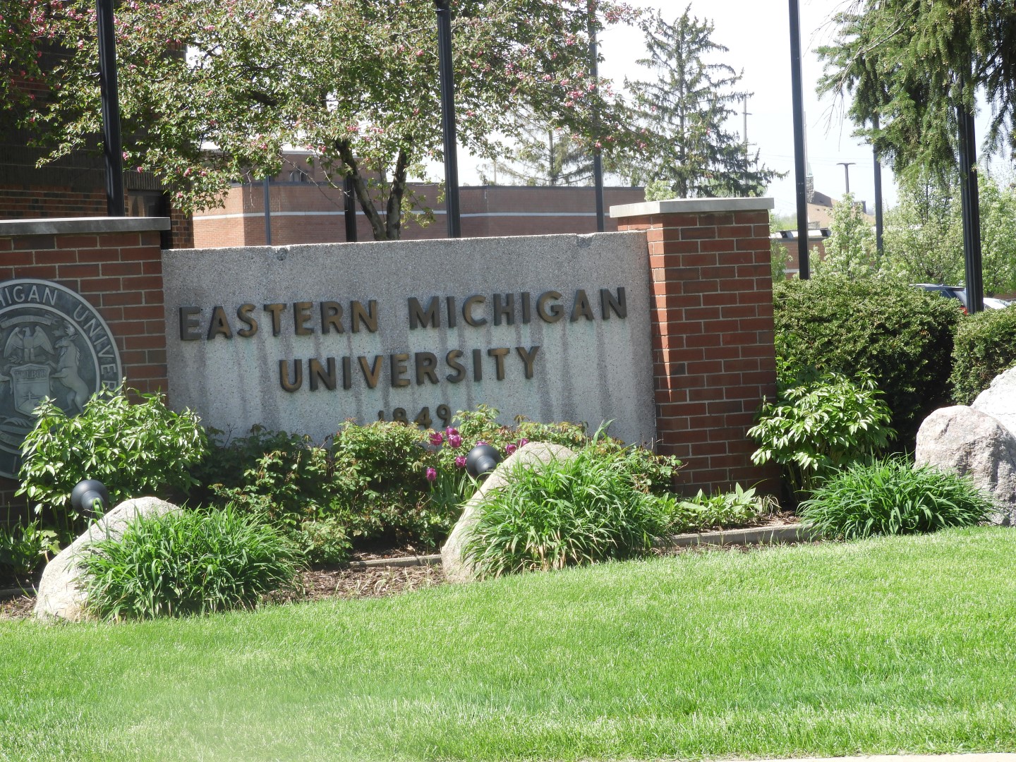 Eastern Michigan University in Ypsilianti MI  5 of  8 (#4646)