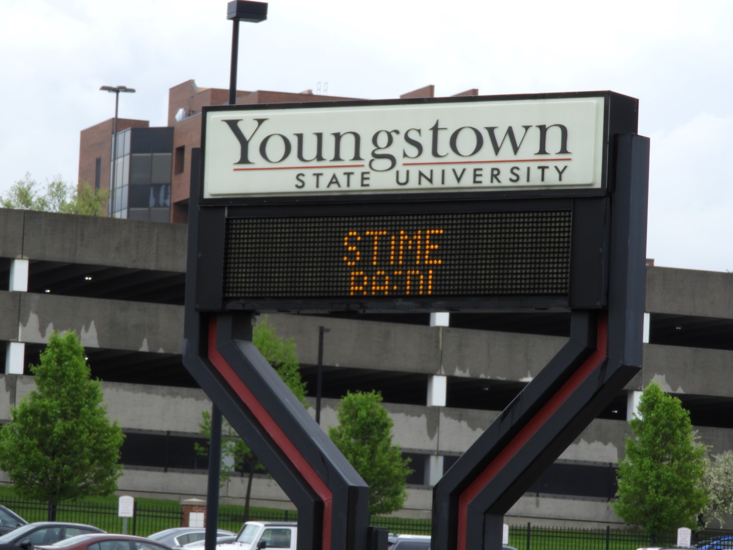Youngstown State University in Youngstown OH  4 of  9 (#4695)