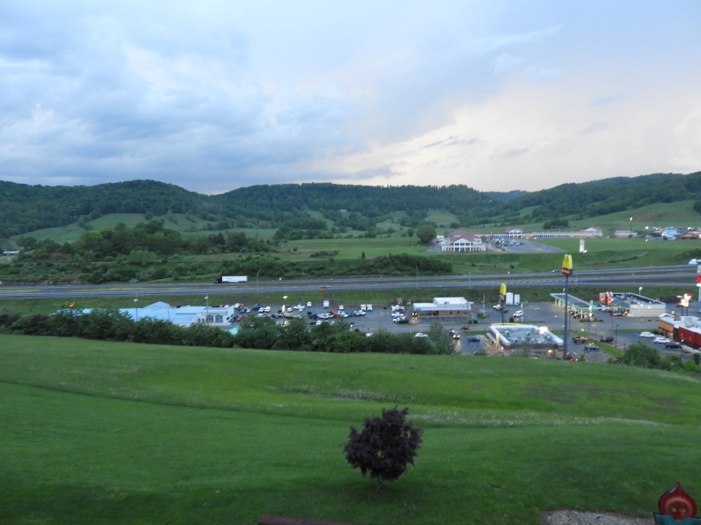 Sutton WV Hotel Room View  2 of  7 (#4951)