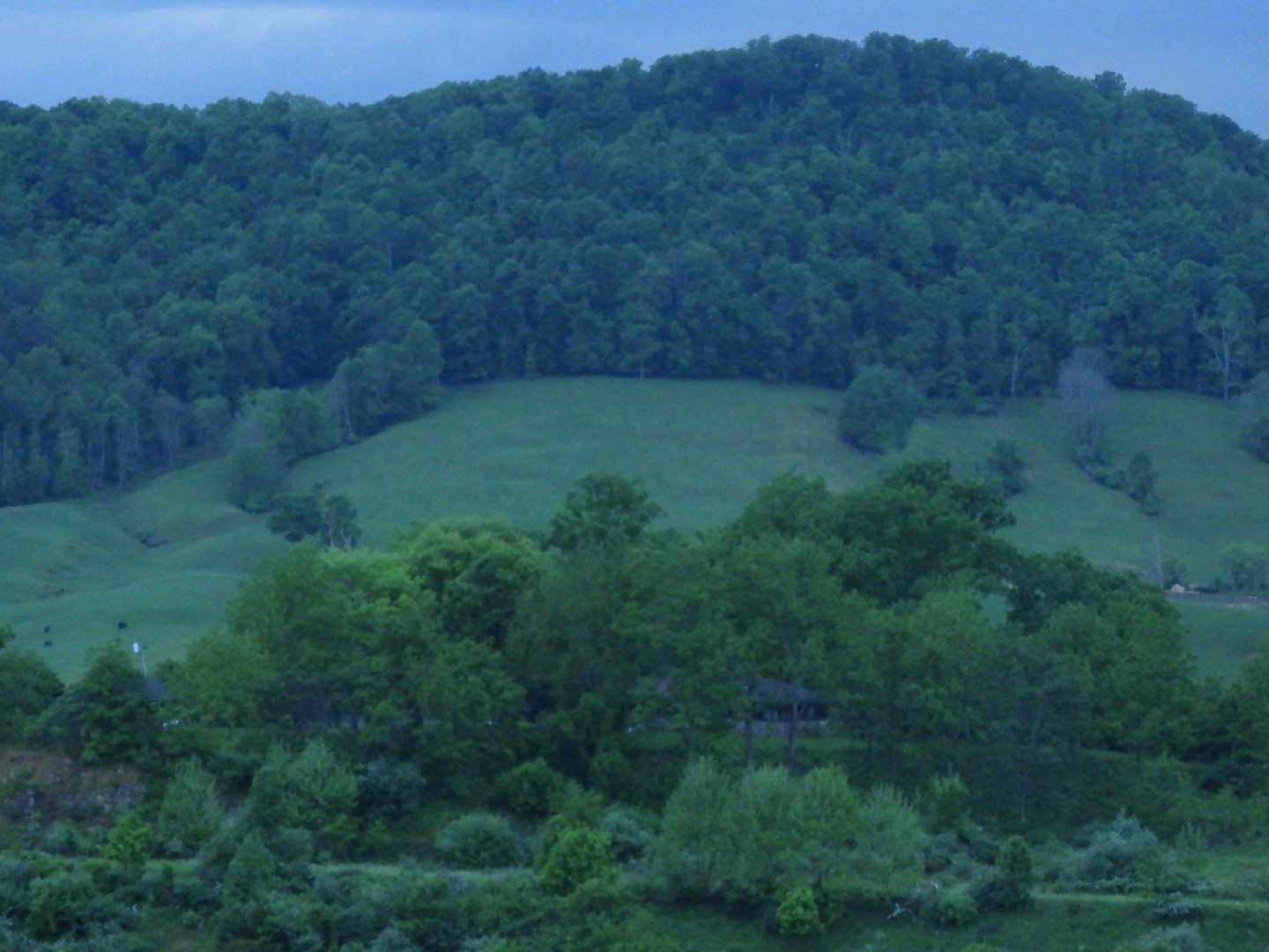 Sutton WV Hotel Room View  6 of  7 (#4955)