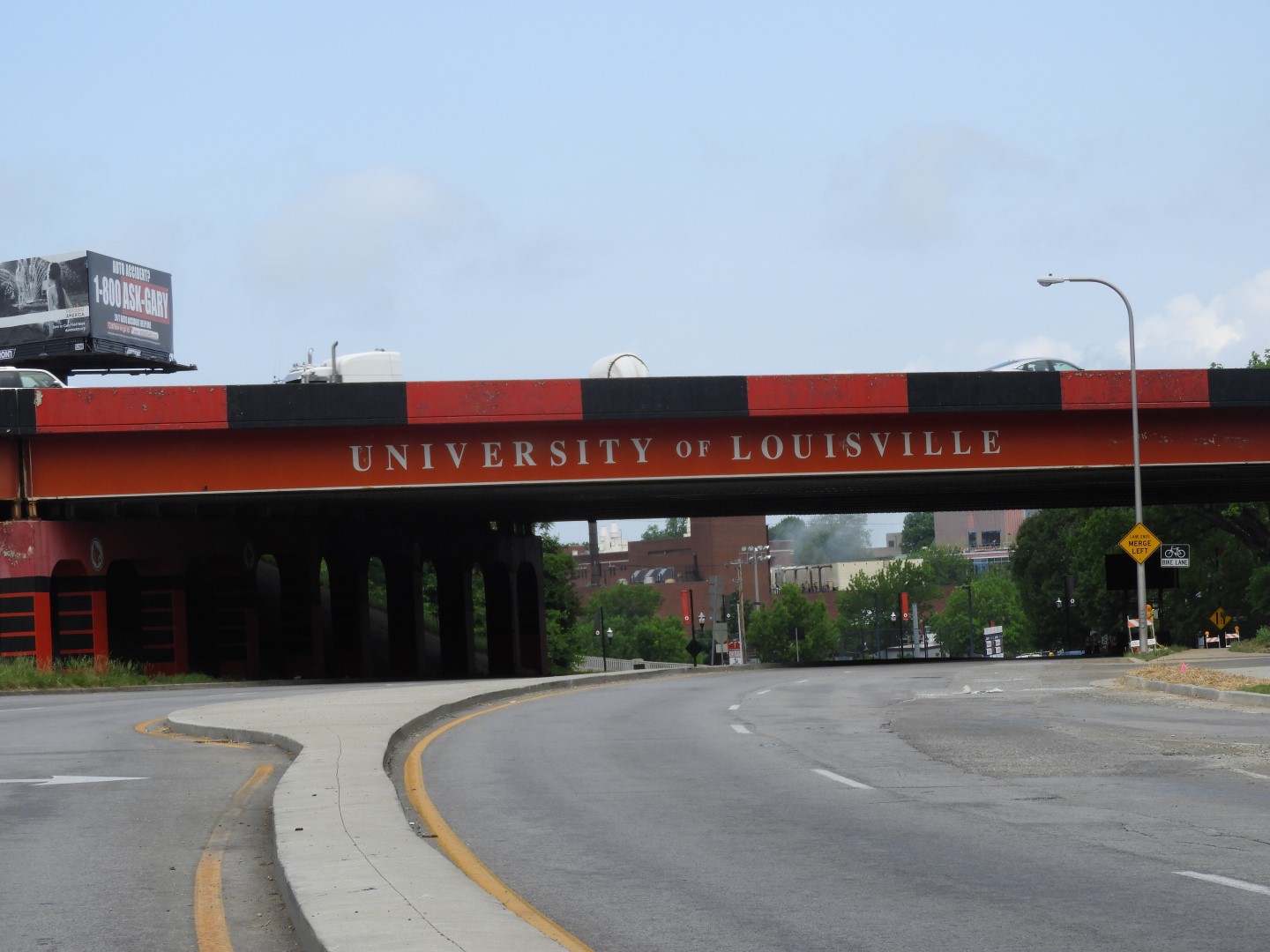 University of Louisville KY  1 of  8 (#5097)