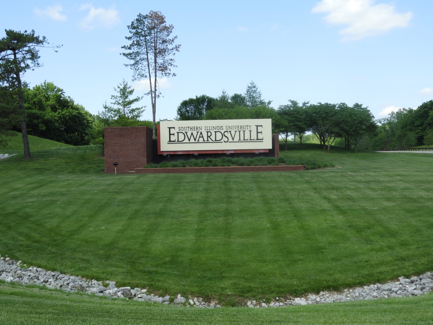 Southern Illinois University in Edwardsville IL  2 of  4 (#5112)